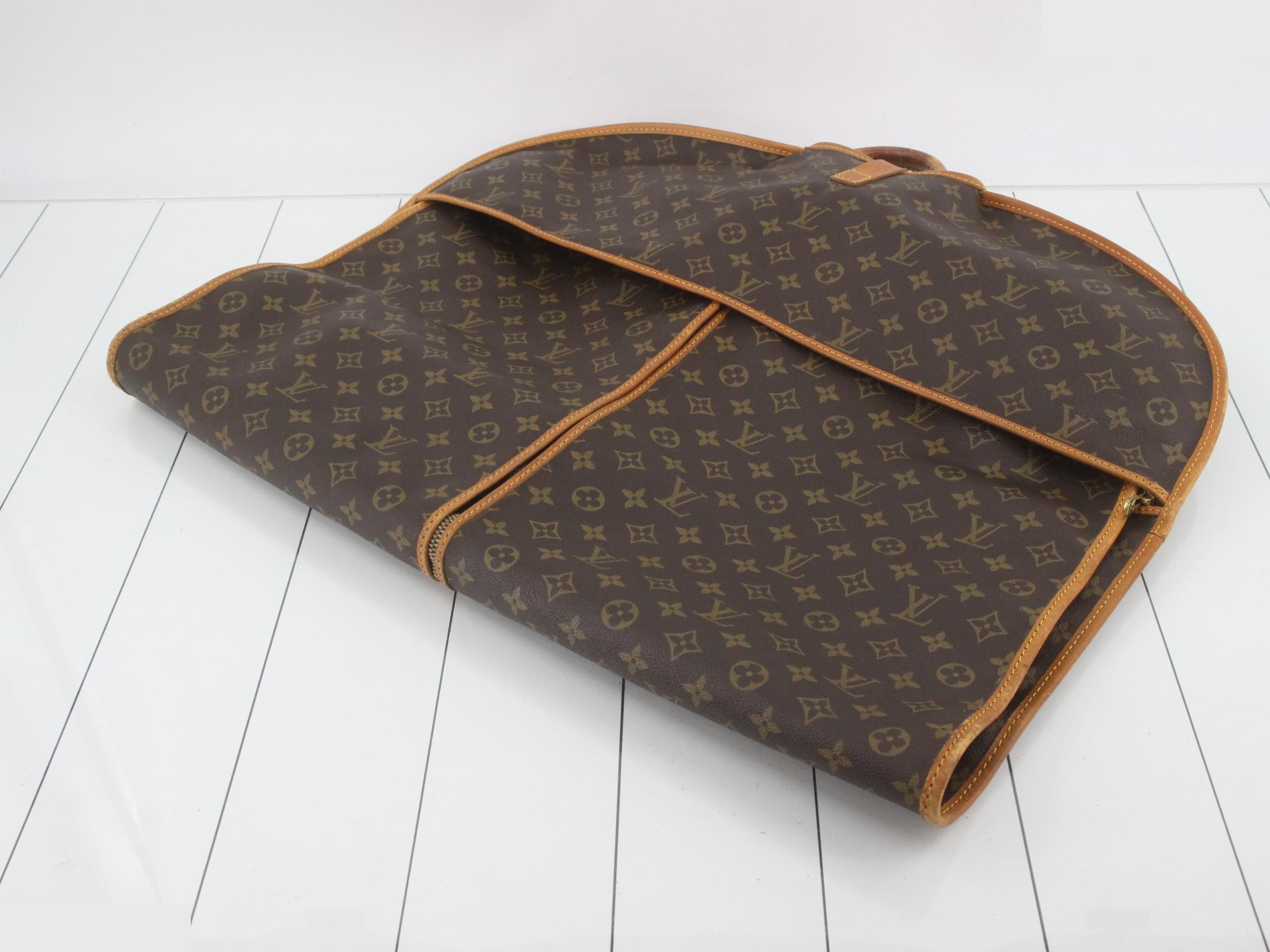 Sac de Portement — view 2