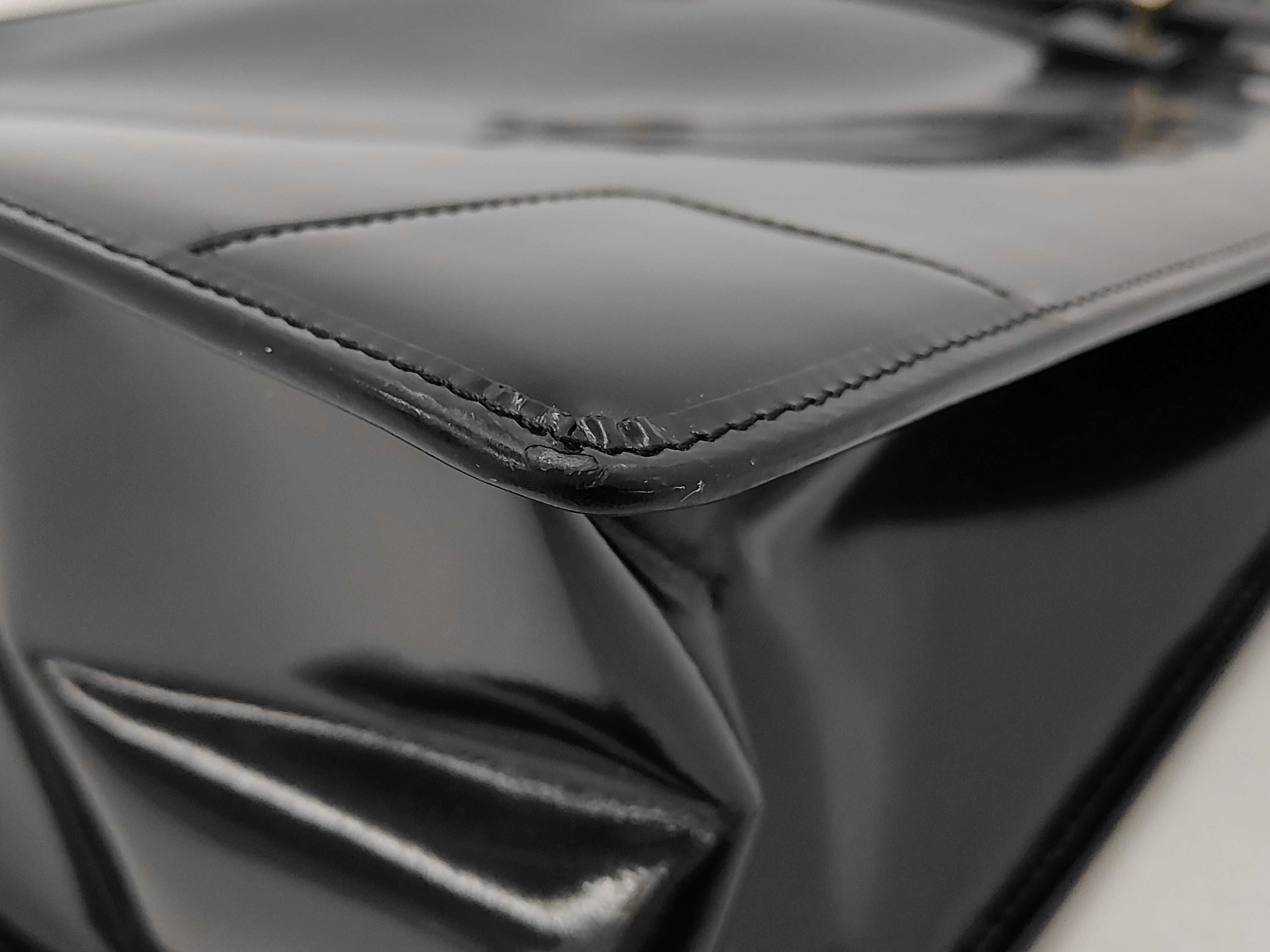 bag/tote/leather handbag — view 3