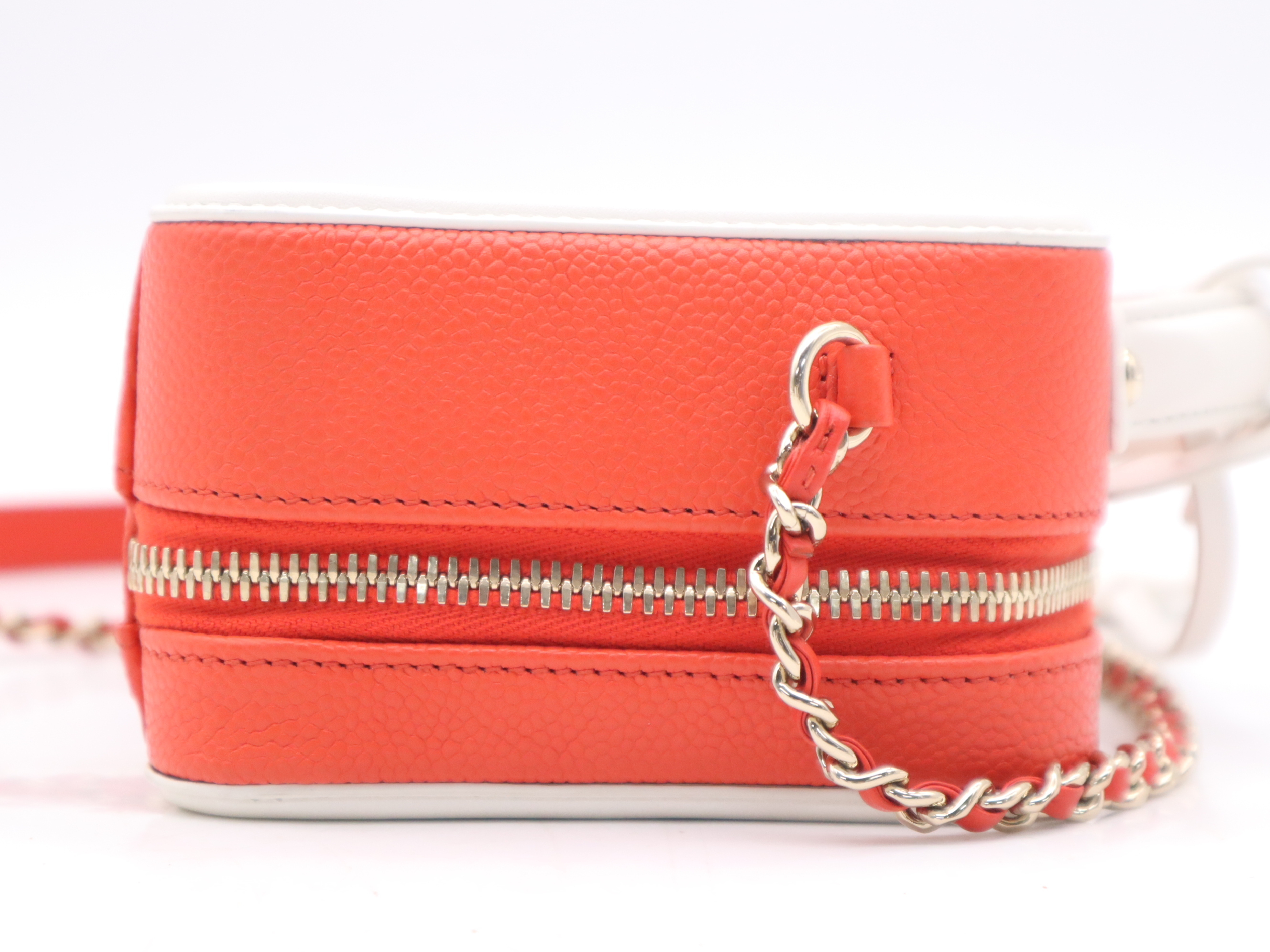 A93342 Caviar Skin Coco Mark CC Filigree Small Vanity Bag Red Blue White Gold Hardware Includes padlock, key, clochette x2, and card. Seal included. Vanity bag. — view 5