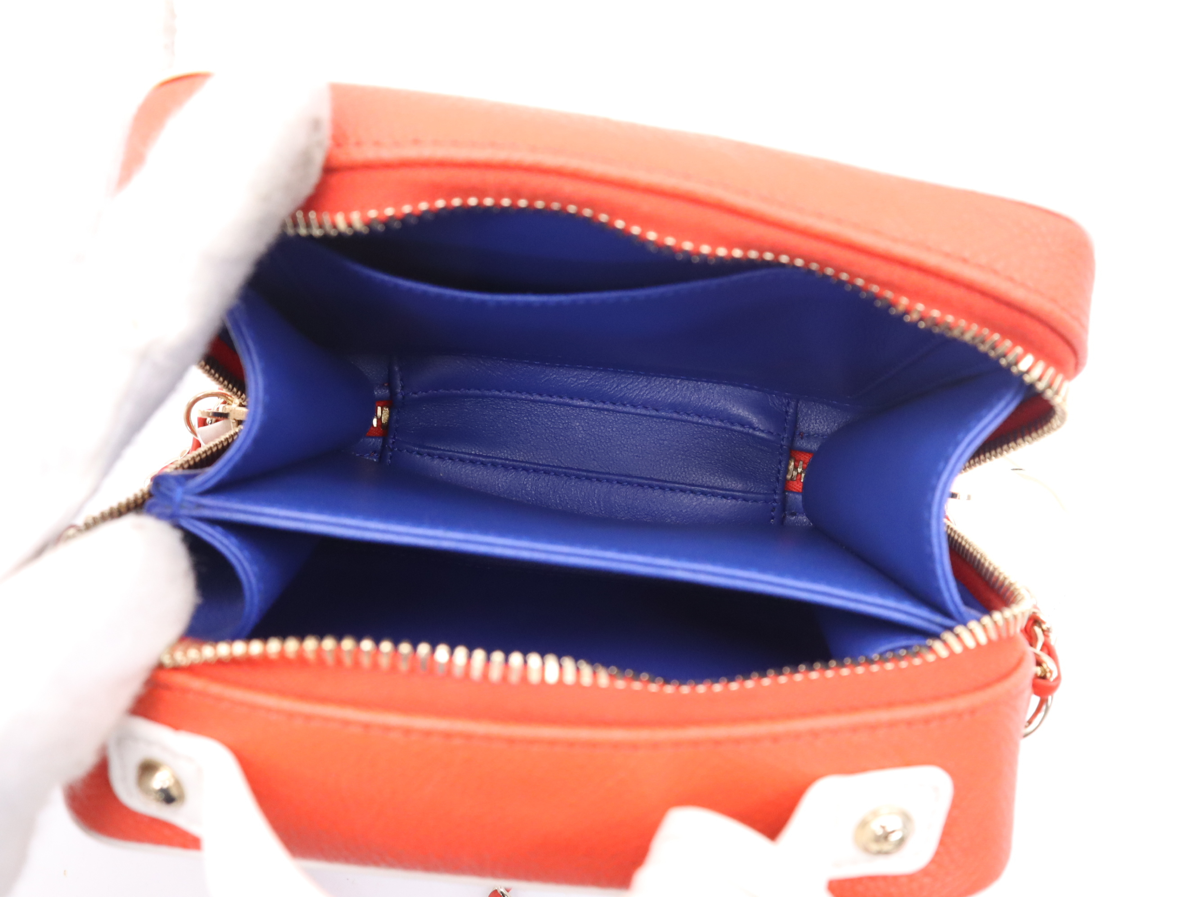 A93342 Caviar Skin Coco Mark CC Filigree Small Vanity Bag Red Blue White Gold Hardware Includes padlock, key, clochette x2, and card. Seal included. Vanity bag. — view 10