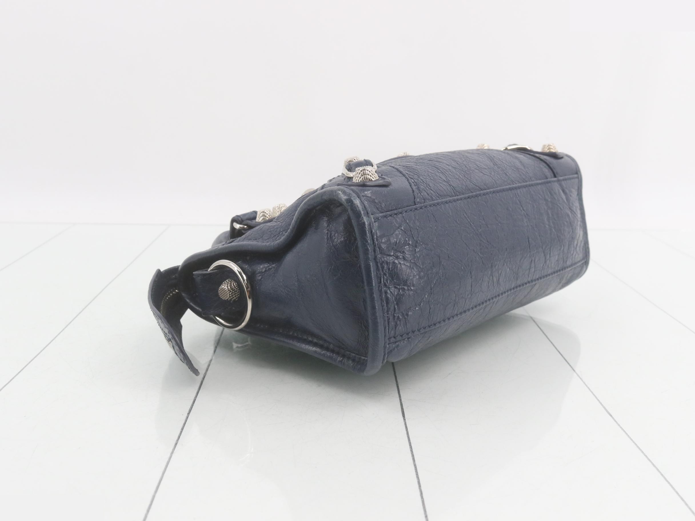 Giant City Shoulder Bag, Leather, Navy — view 5
