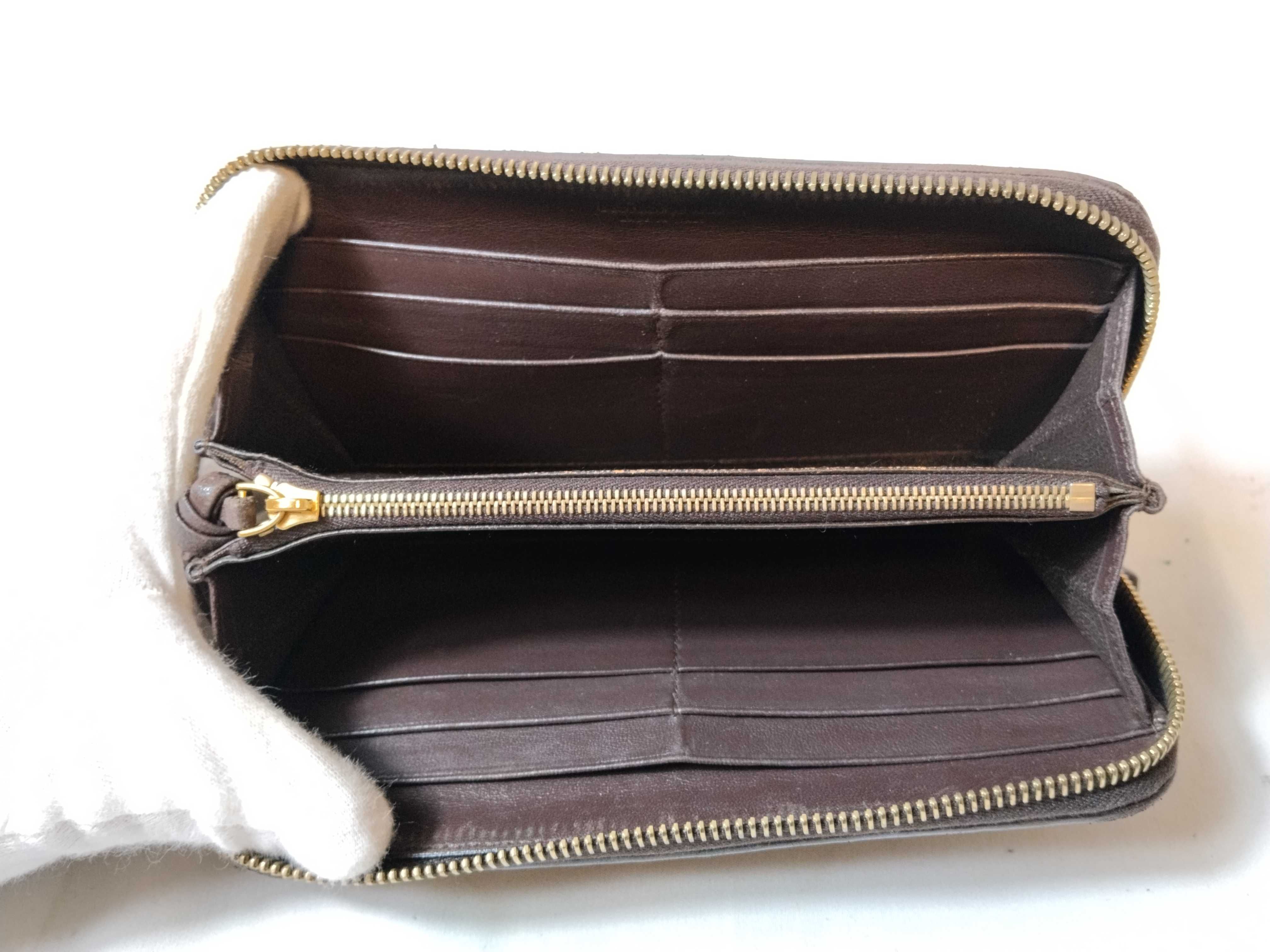 Intrecciato Zippy Long Wallet — view 11