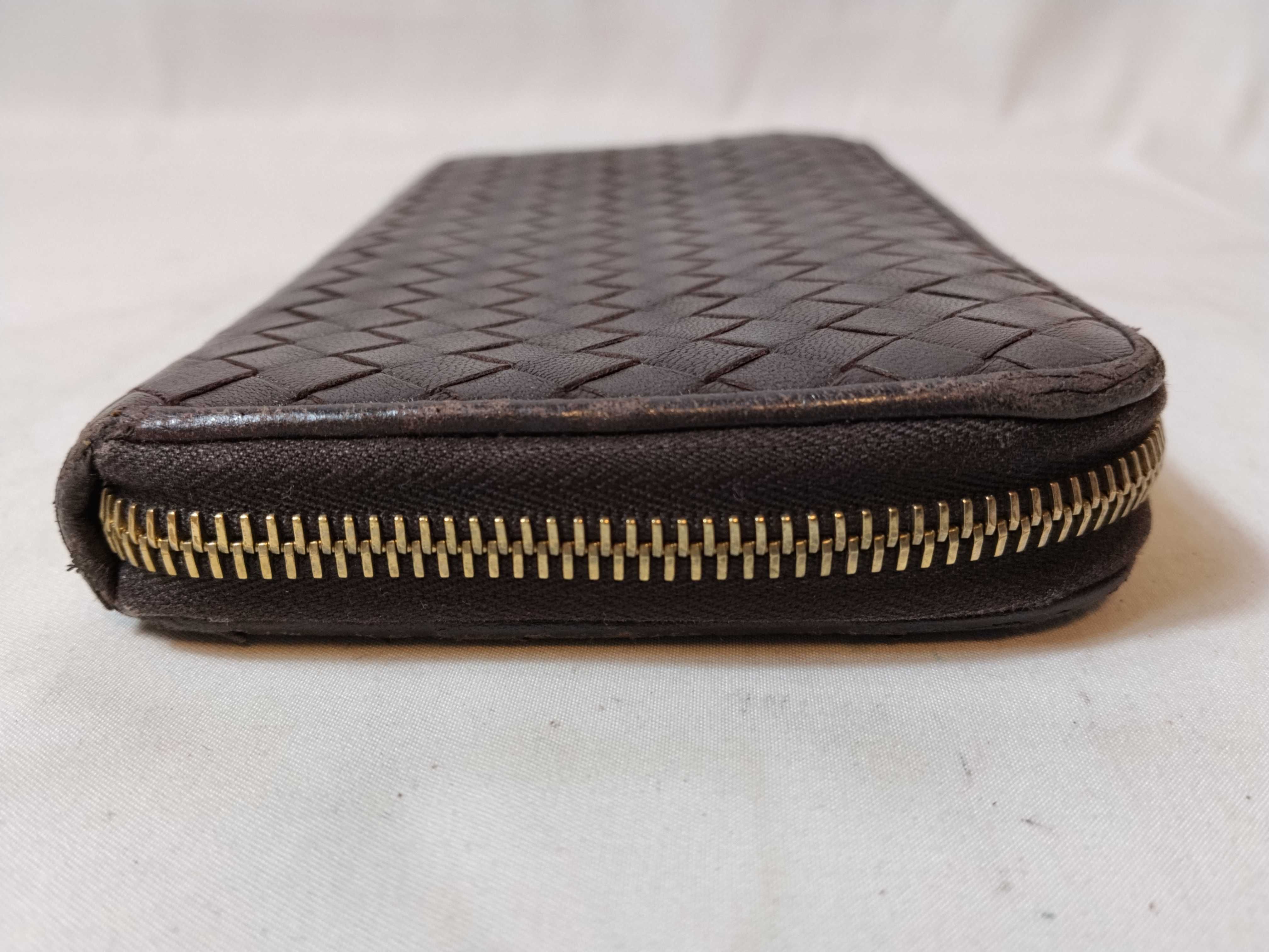Intrecciato Zippy Long Wallet — view 5