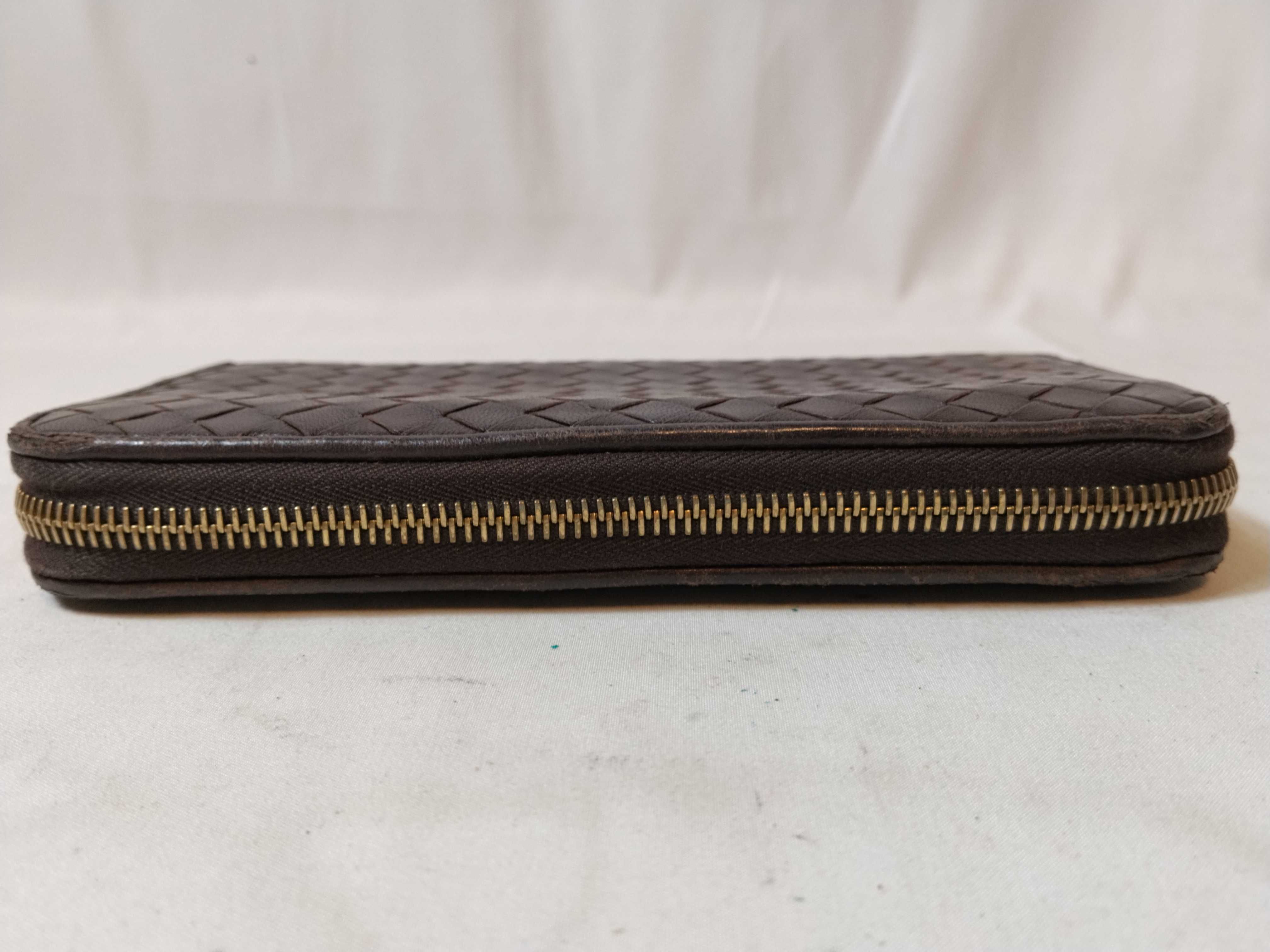 Intrecciato Zippy Long Wallet — view 6