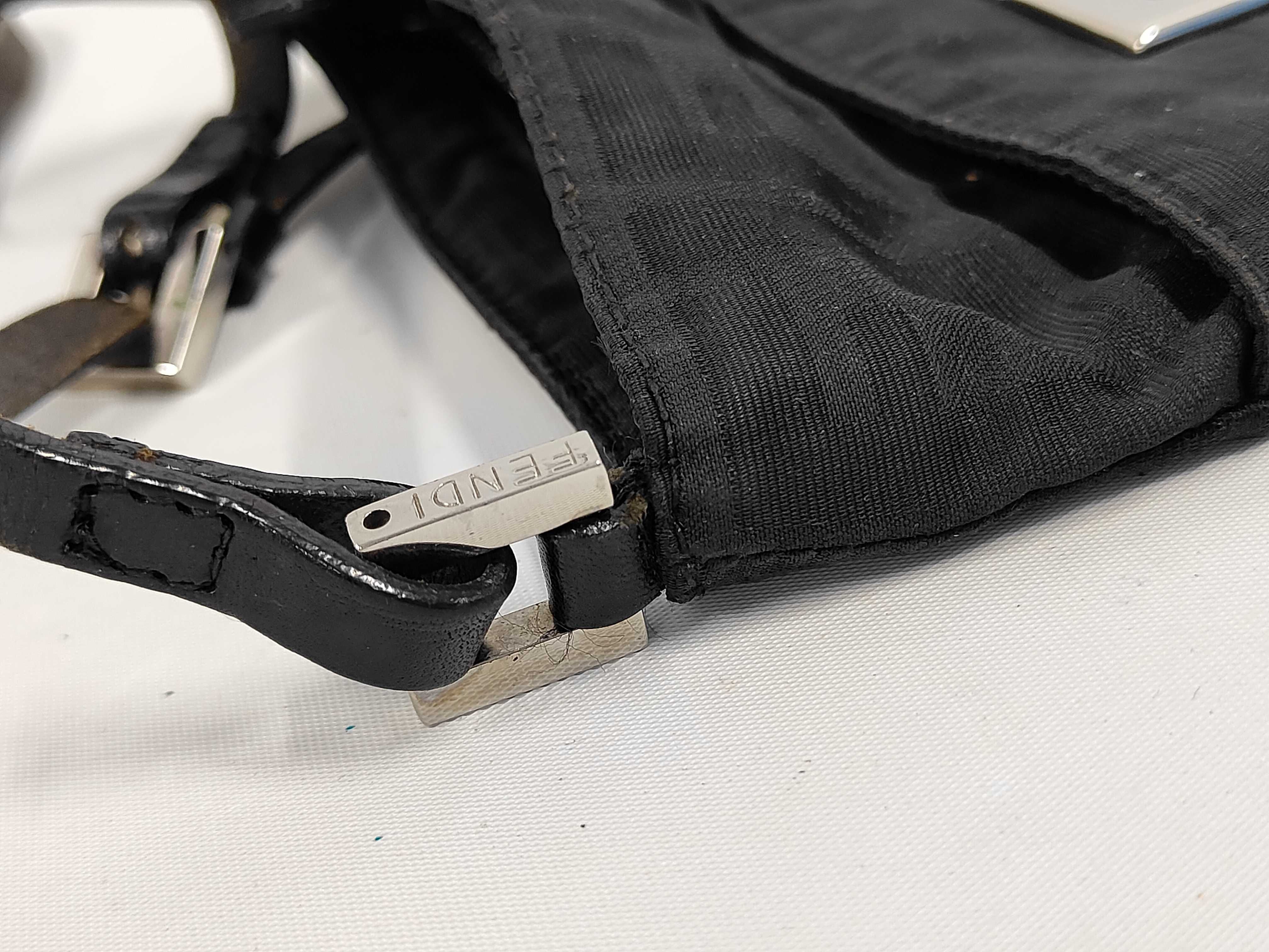 black shoulder bag — view 5
