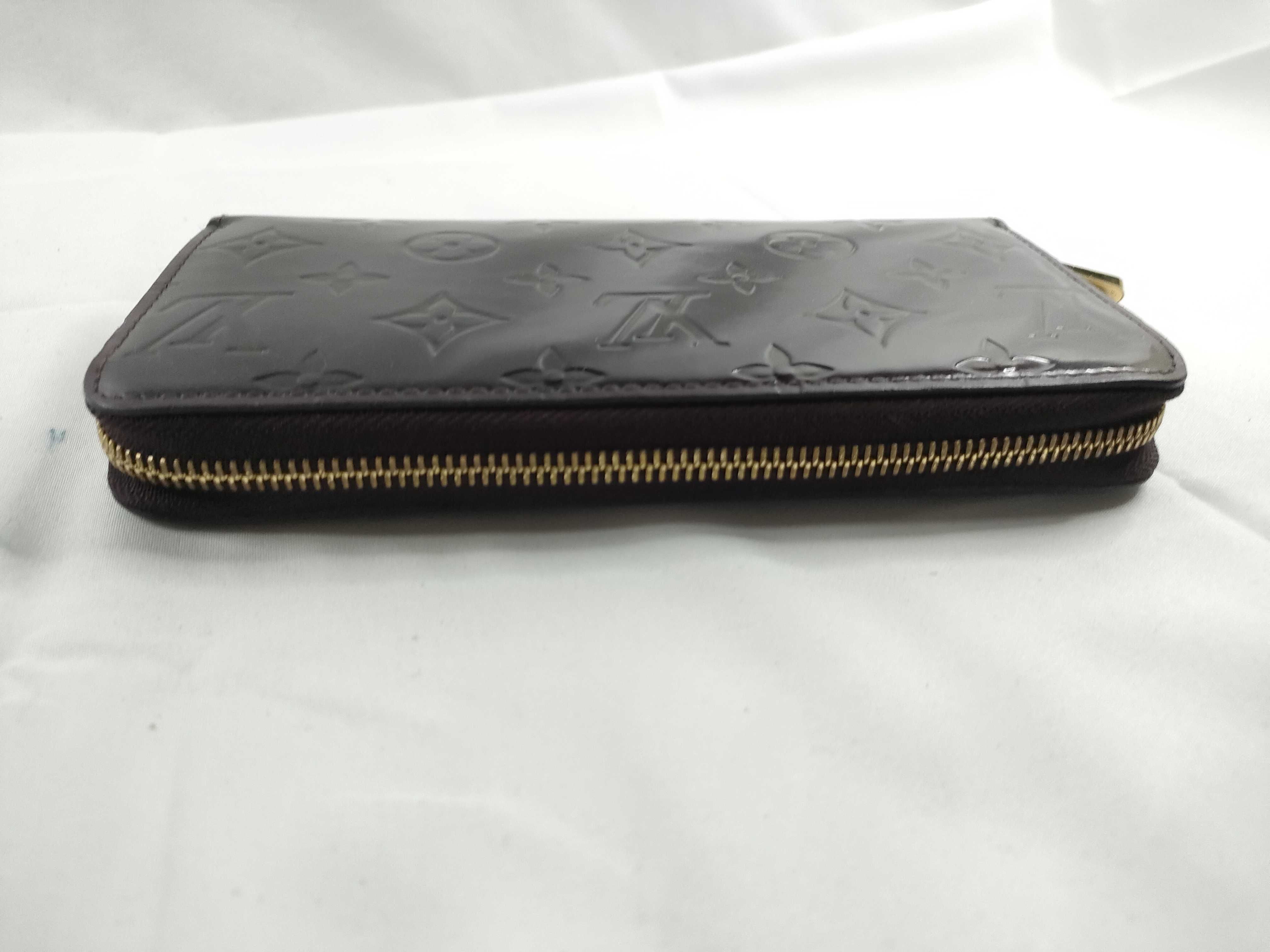 Vernis Louis Vuitton Zippy Wallet Amarante Wallet — view 6