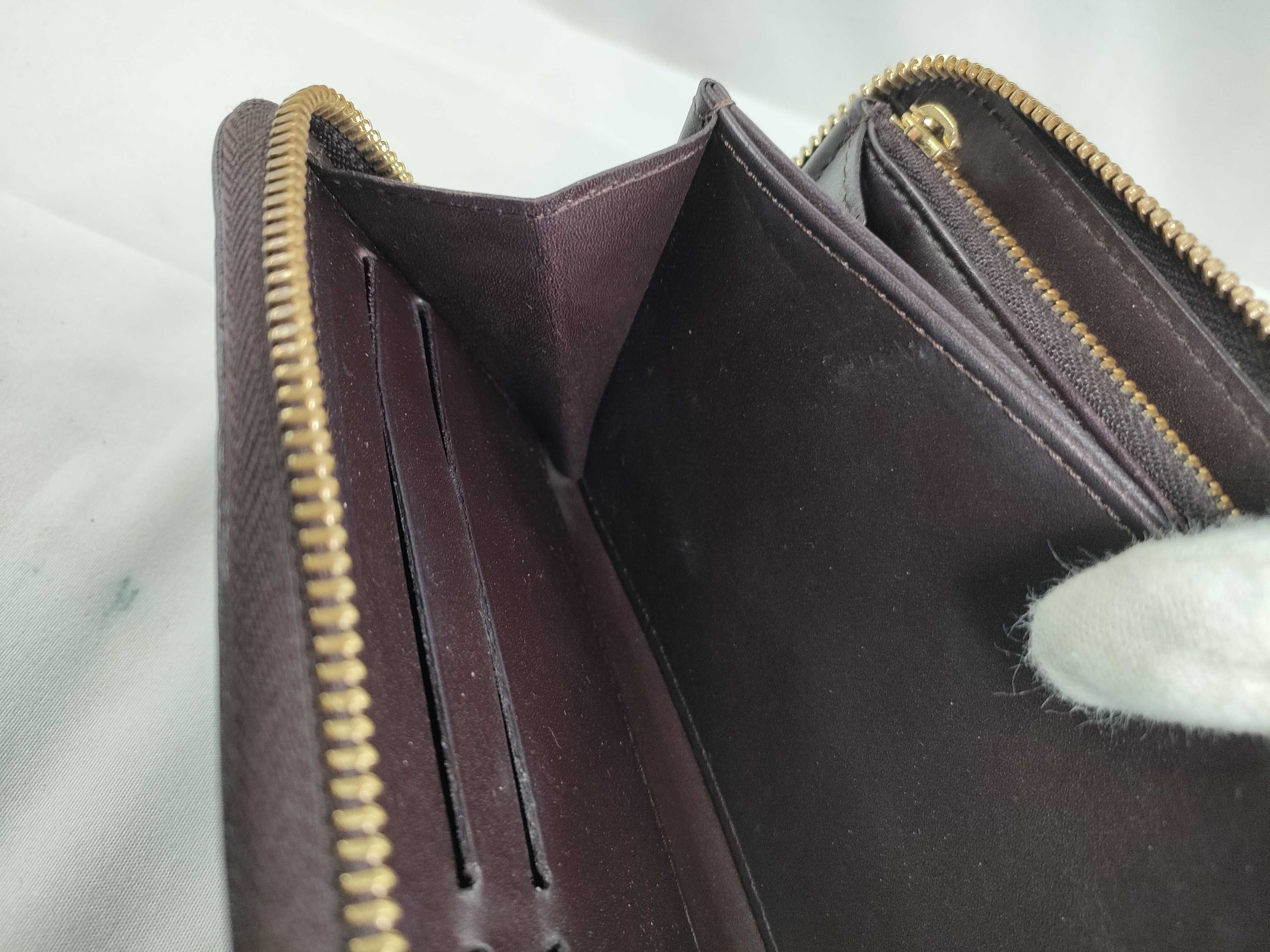 Vernis Louis Vuitton Zippy Wallet Amarante Wallet — view 9