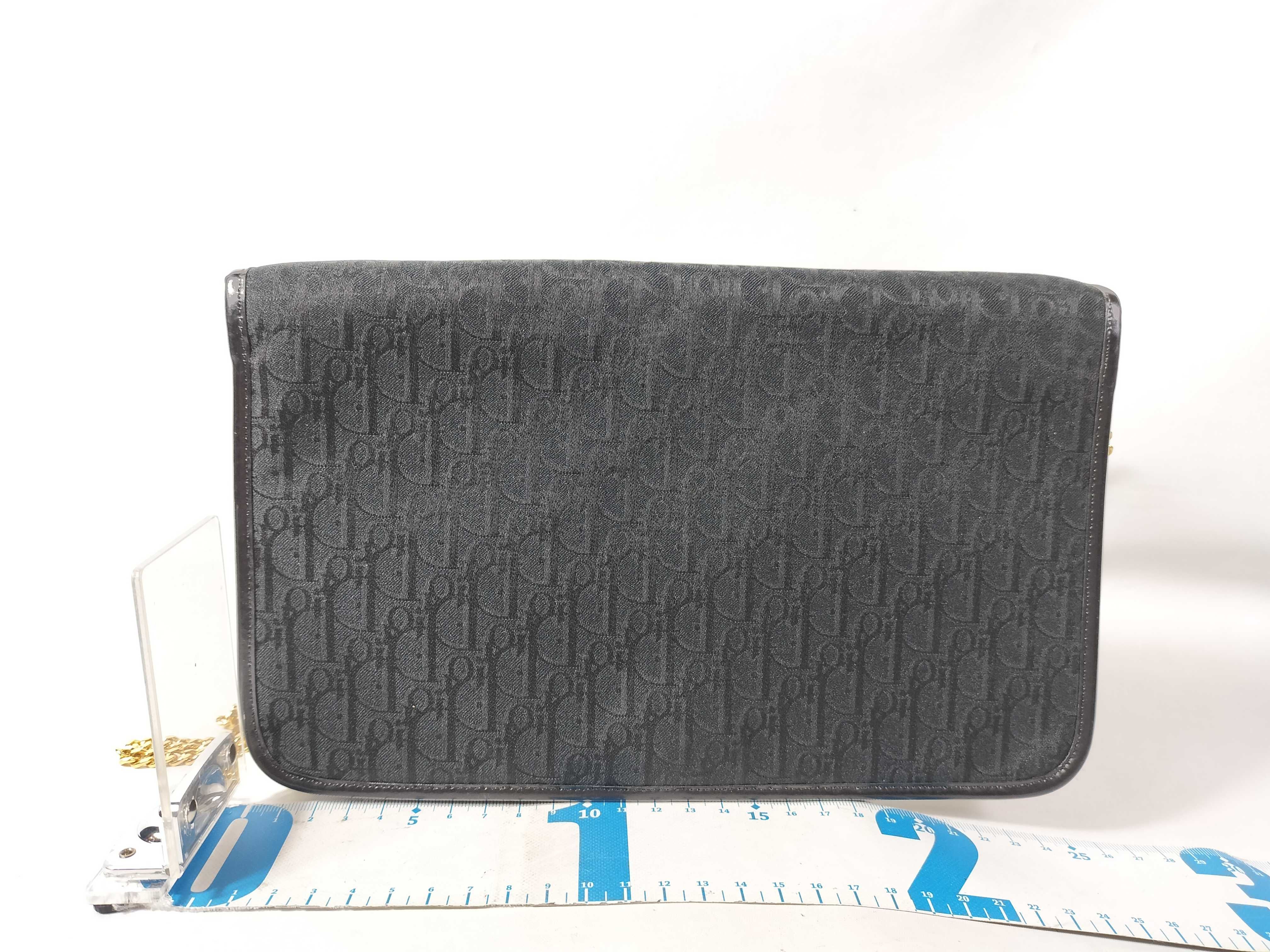 Honeycomb Shoulder Bag — view 2