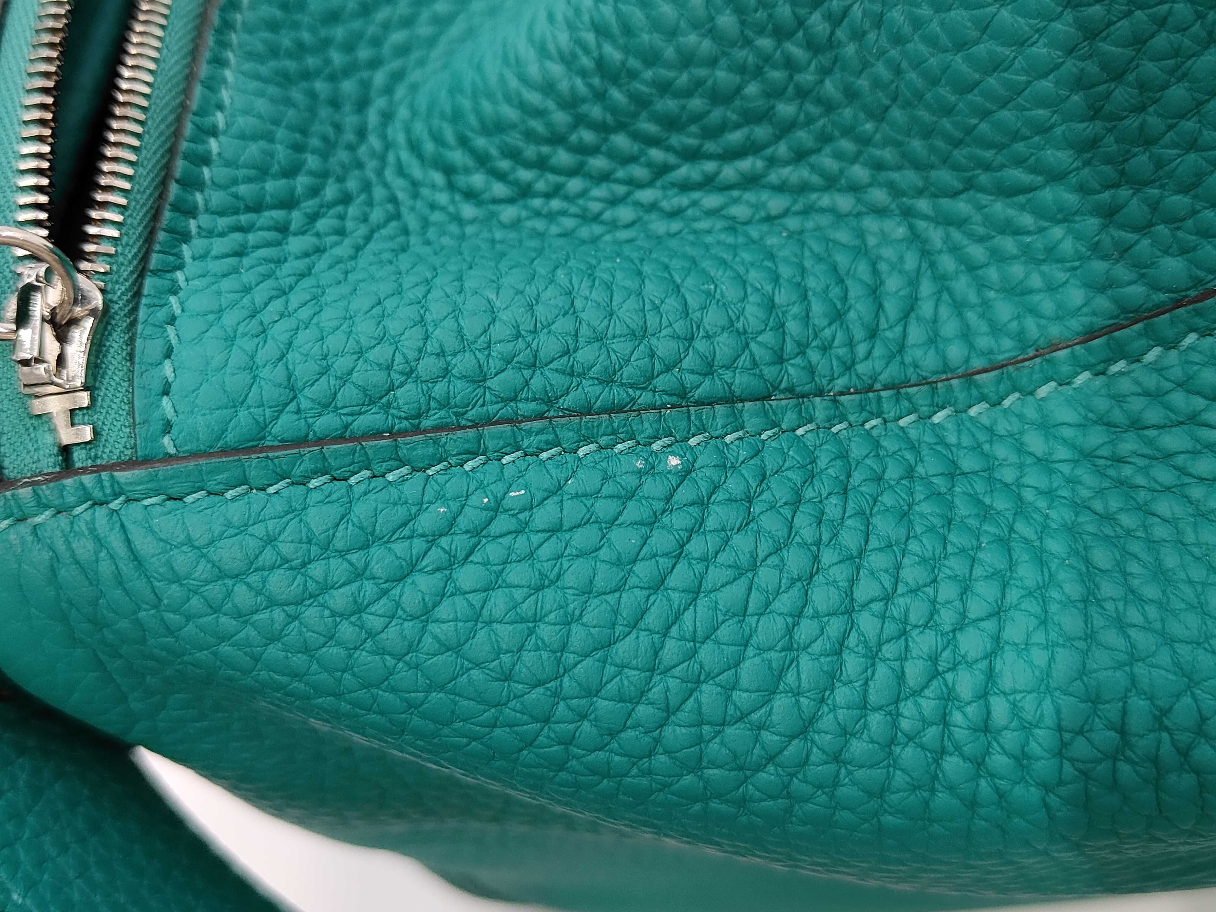 Lindy 26 handbag, Vert Vertigo, silver hardware, Taurillon Clemence leather, D stamp. — view 10