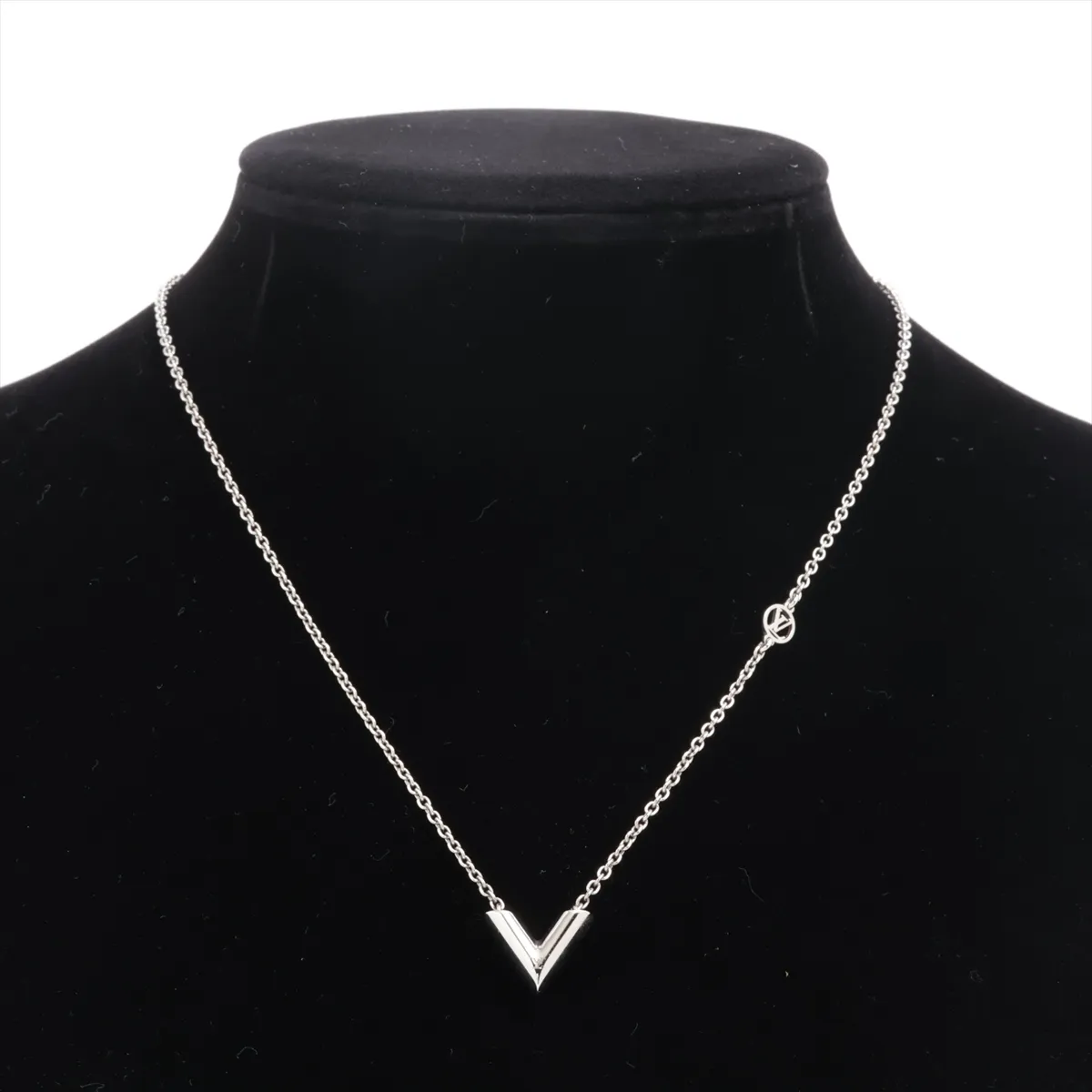 M63197 Necklace Essential V LE1118 Necklace GP Silver — view 5
