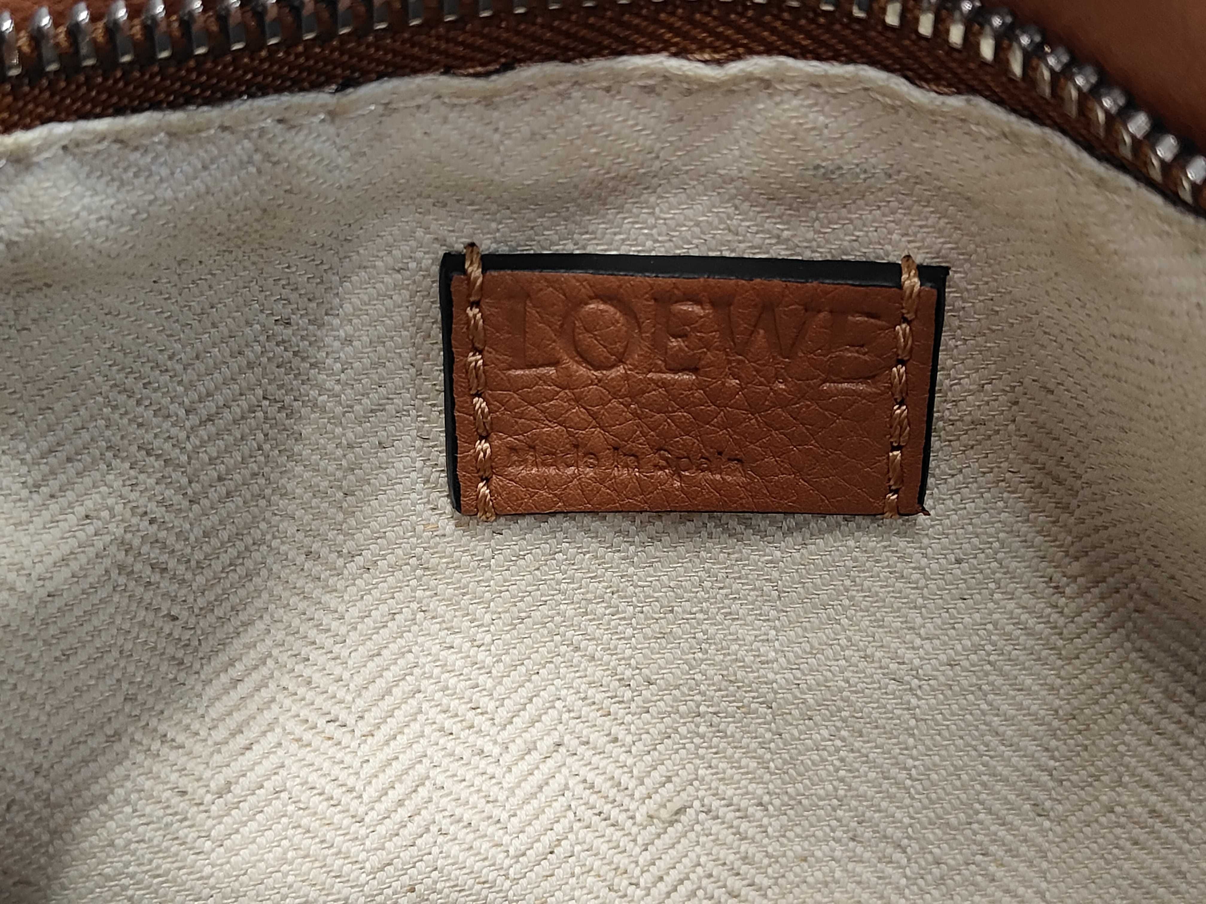 Puzzle Bag Medium 2-Way Handbag Shoulder Bag — view 7