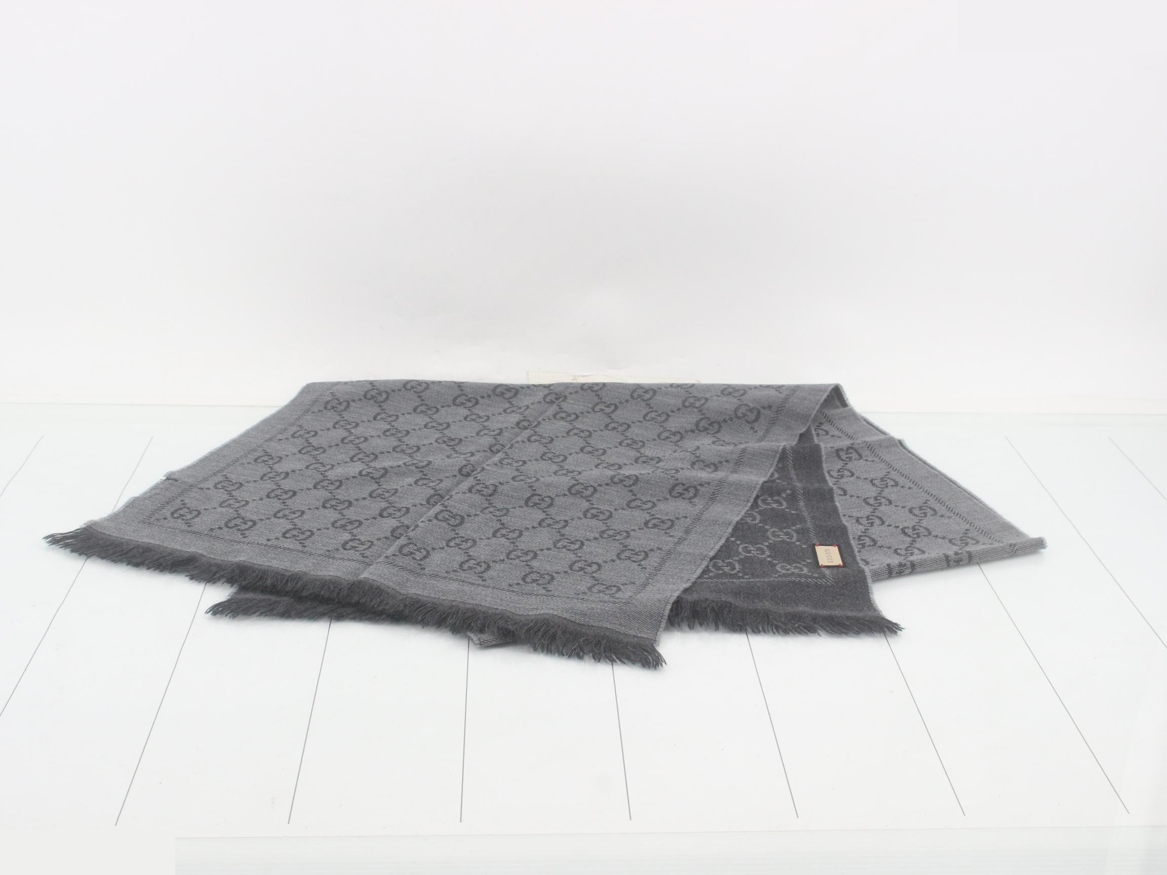 New tag GG scarf Gucci — view 2