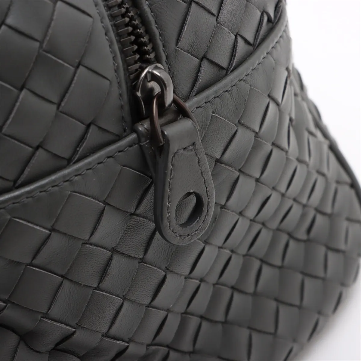 Intrecciato Leather Handbag Gray with Mirror — view 13