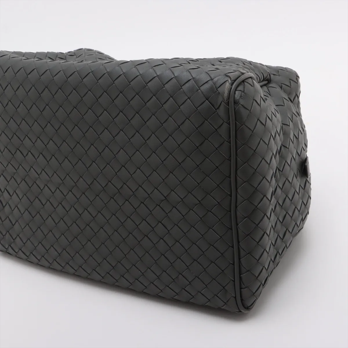 Intrecciato Leather Handbag Gray with Mirror — view 3