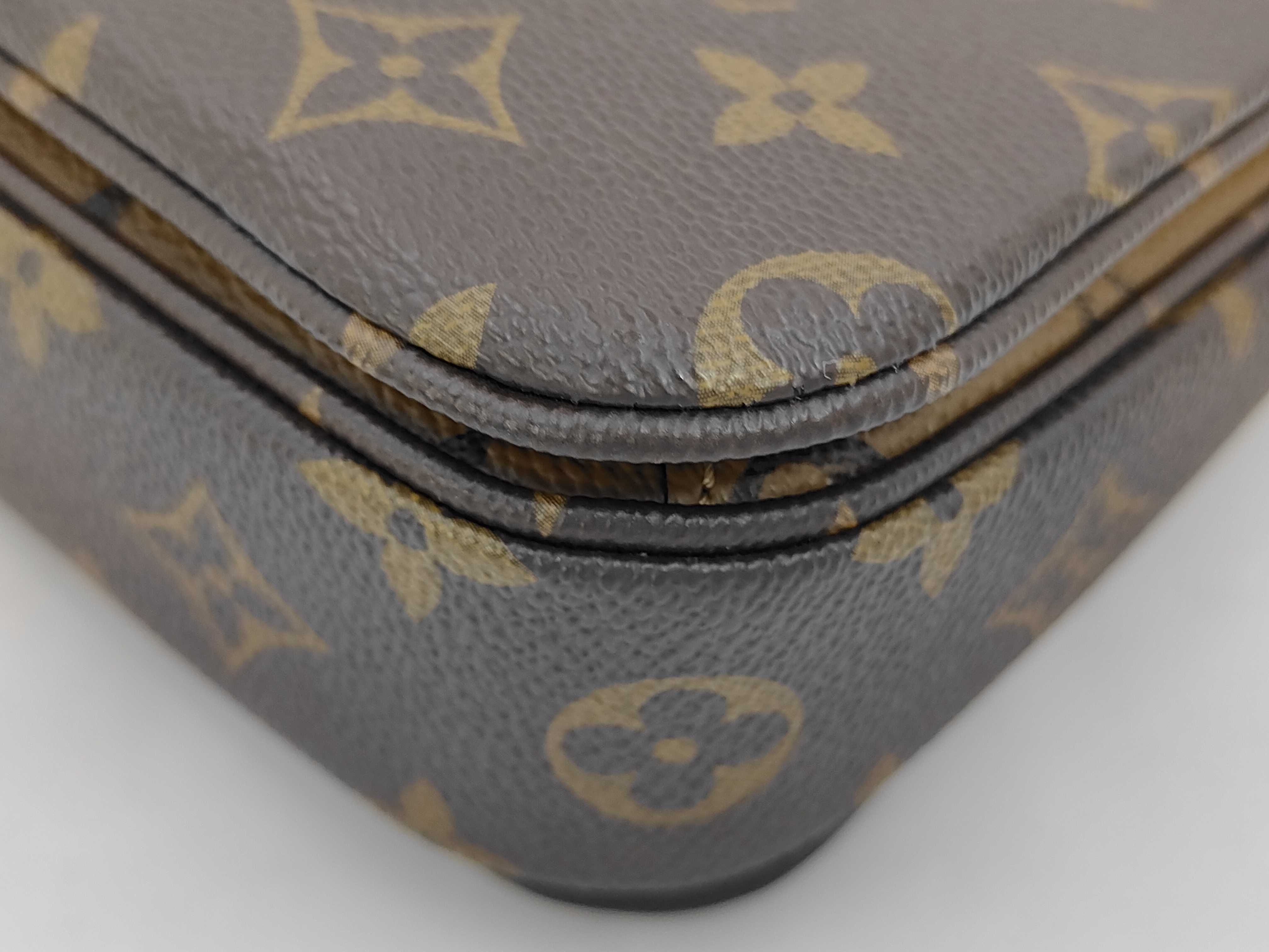M44876 Monogram Reverse Pochette Metis MM 2-Way Handbag — view 7