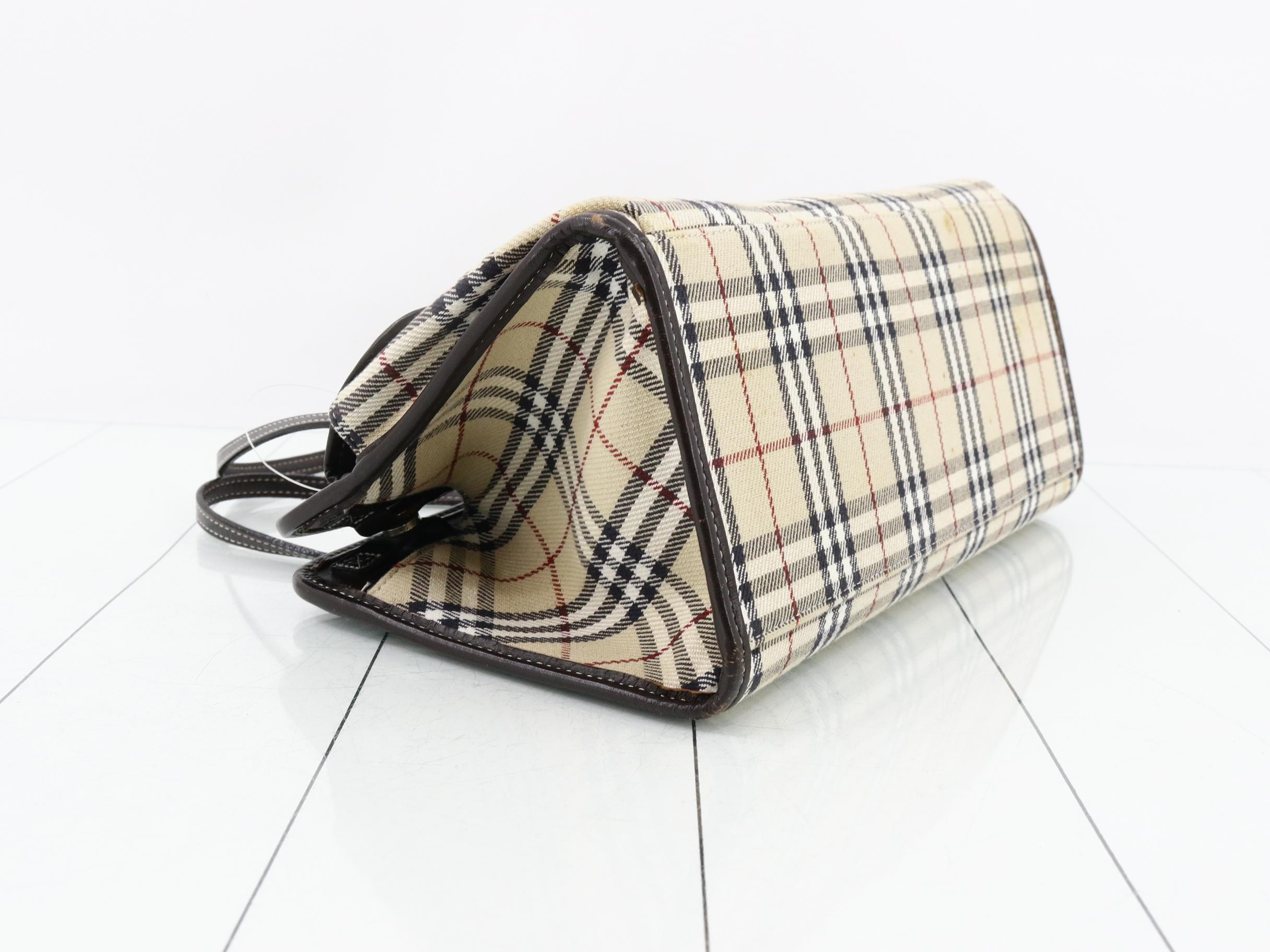 Other lines: Nova Check bags and tote bags — view 5