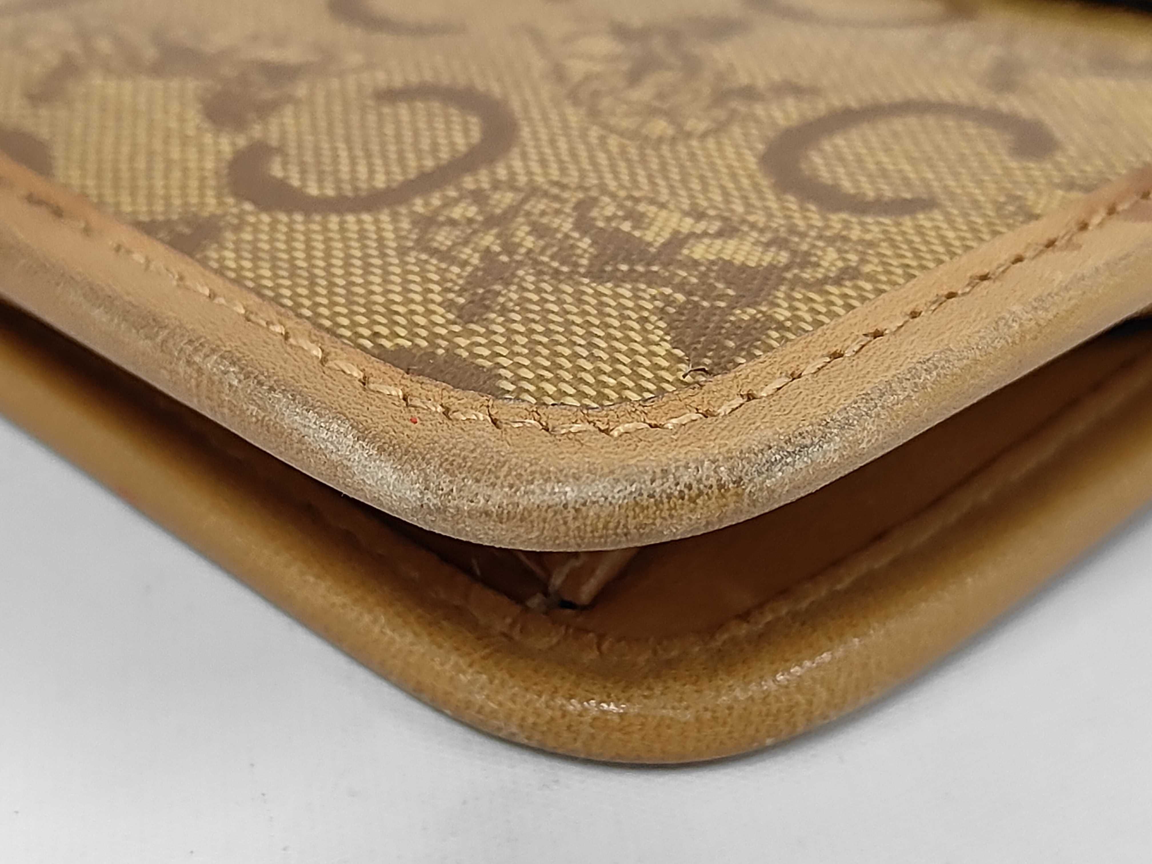 (Celine) Old Carriage Hardware Second Bag Clutch Bag — view 3