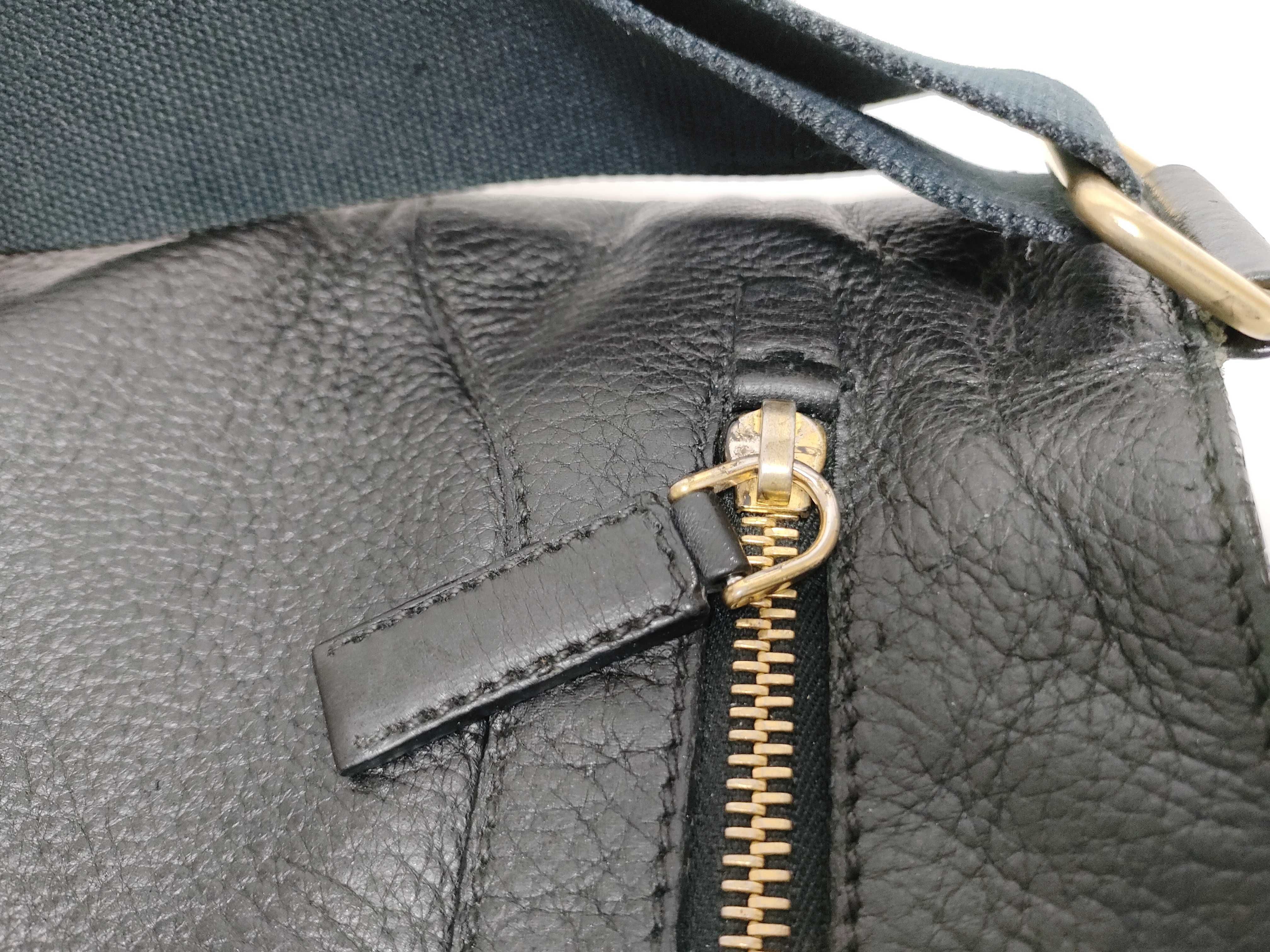 VA0693 Shoulder Bag — view 14