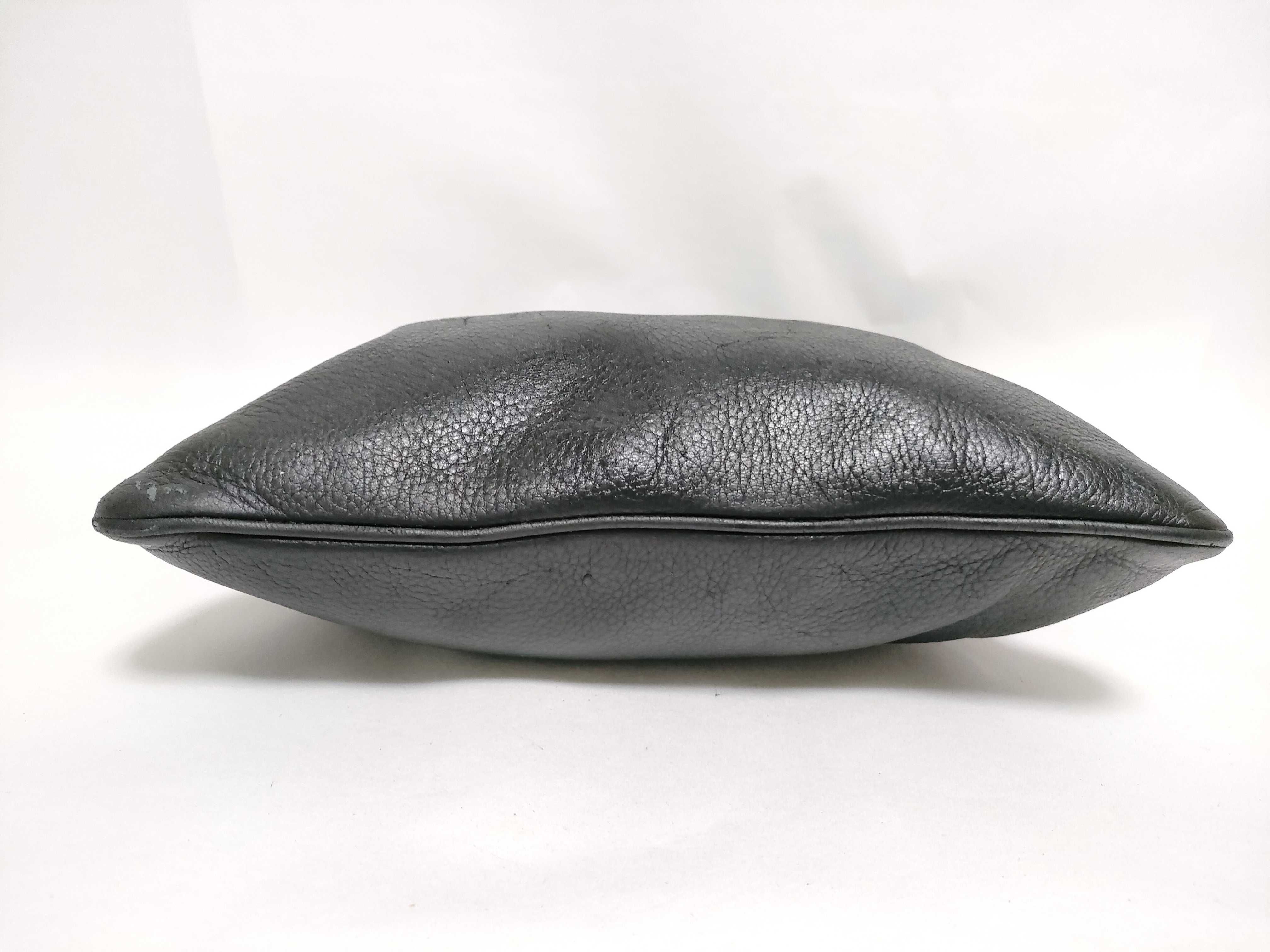 VA0693 Shoulder Bag — view 7
