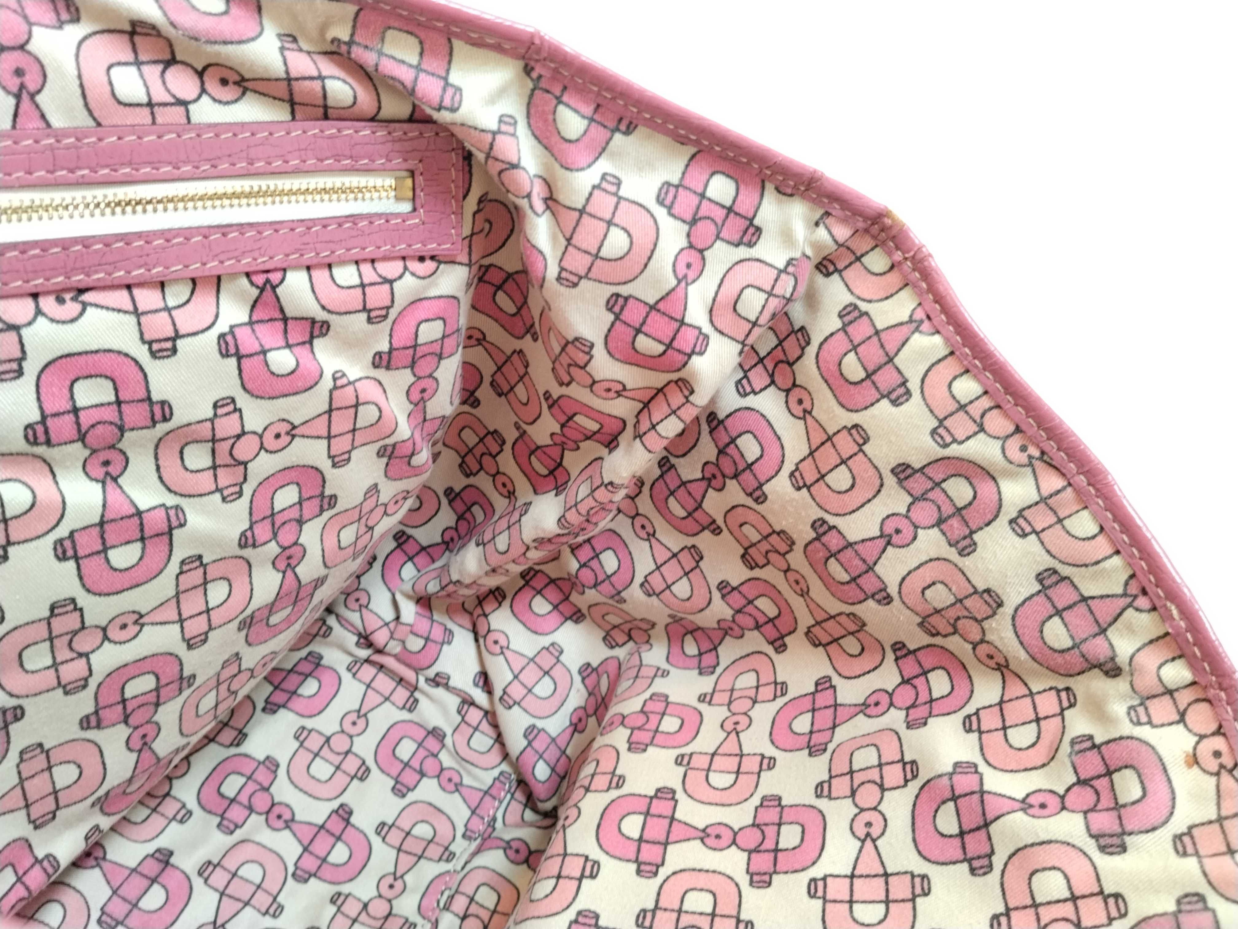 GG Canvas A. GG Canvas Tote Bag — view 9