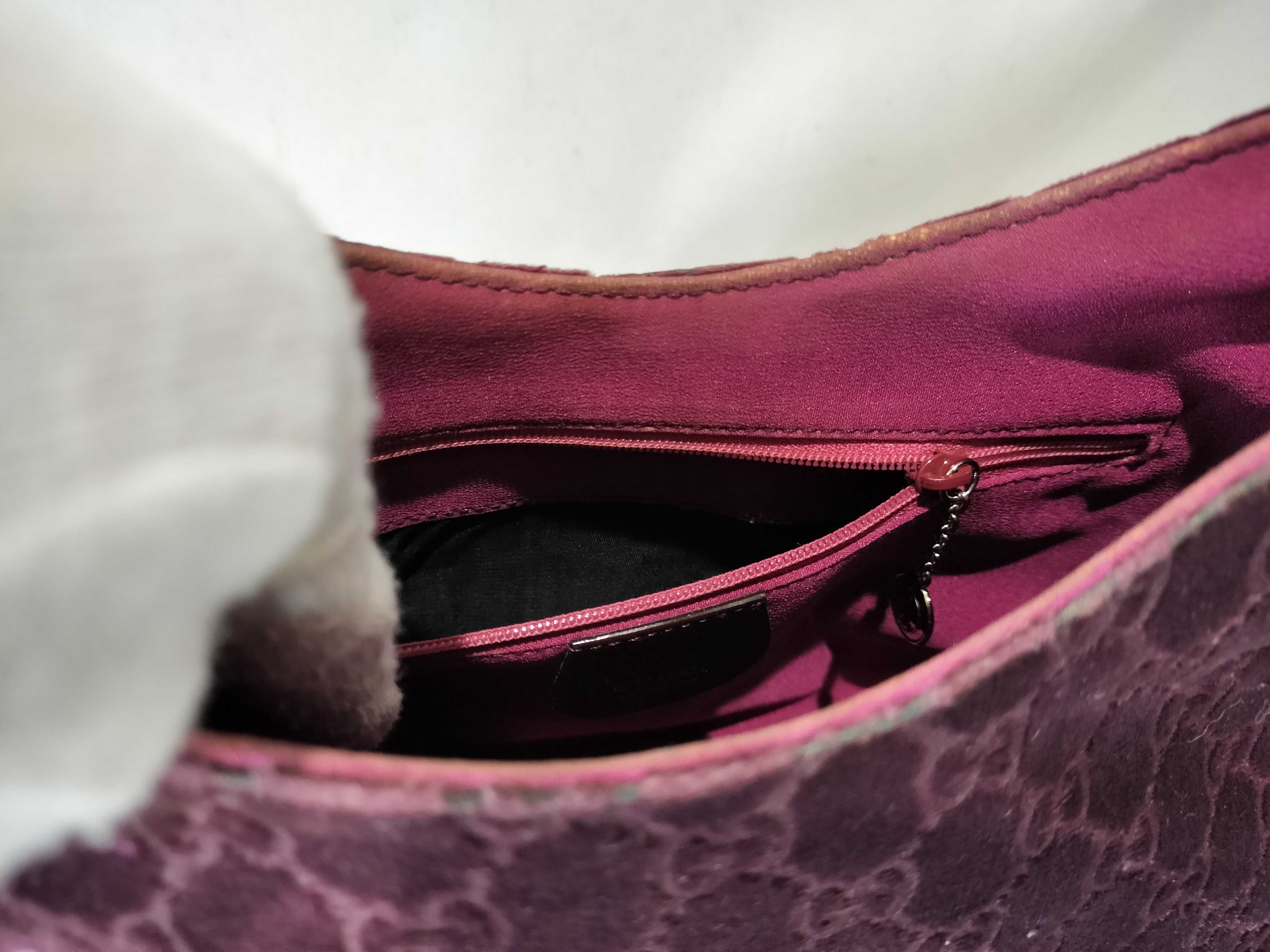 001・3444・1978 Velour One-Shoulder Handbag — view 9