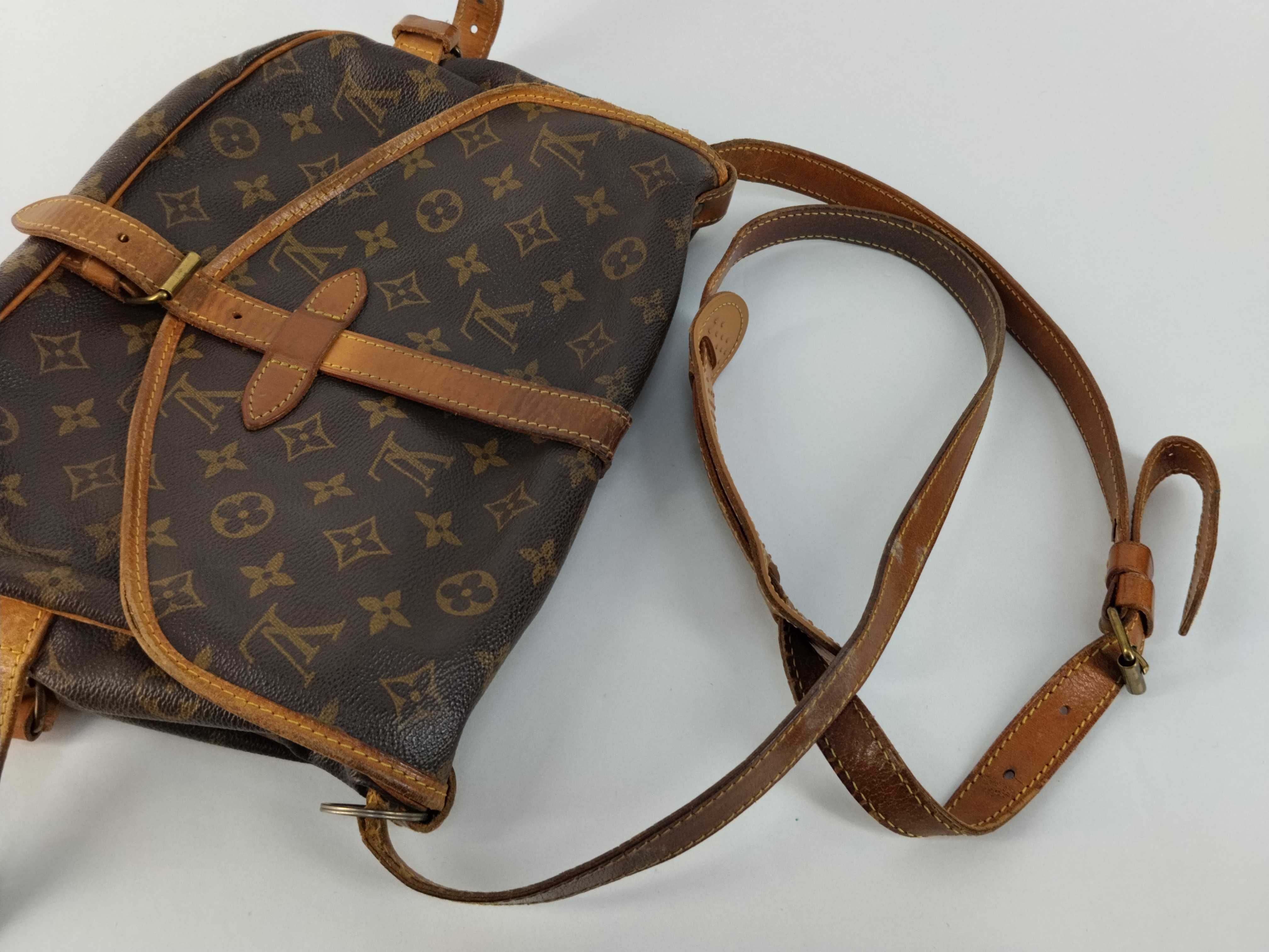 Monogram Saumur 30 M42256 Shoulder Bag — view 3