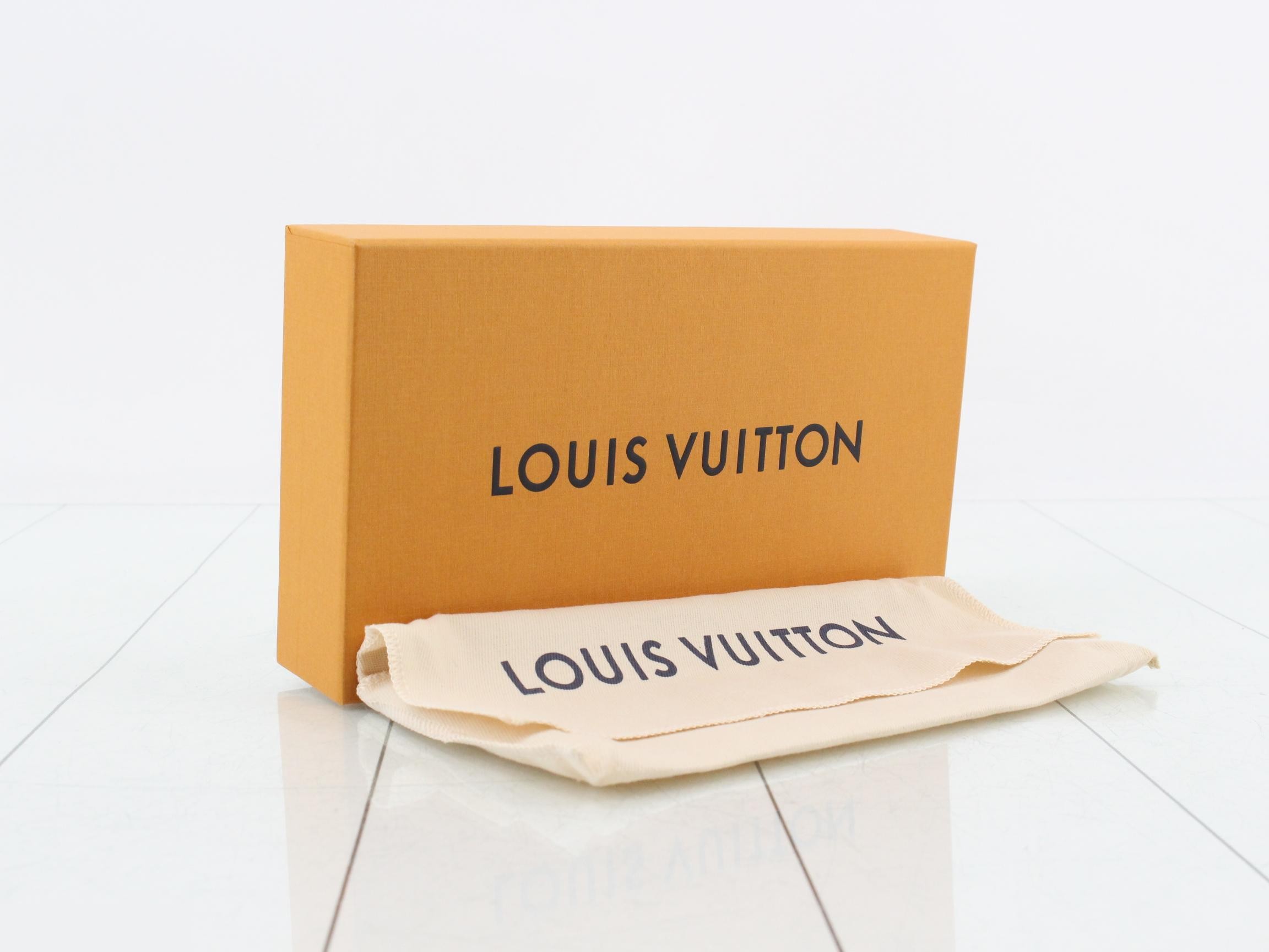 Vivienne Westwood 2022 Holiday Collection Portefeuille Sarah (Unused) — view 5