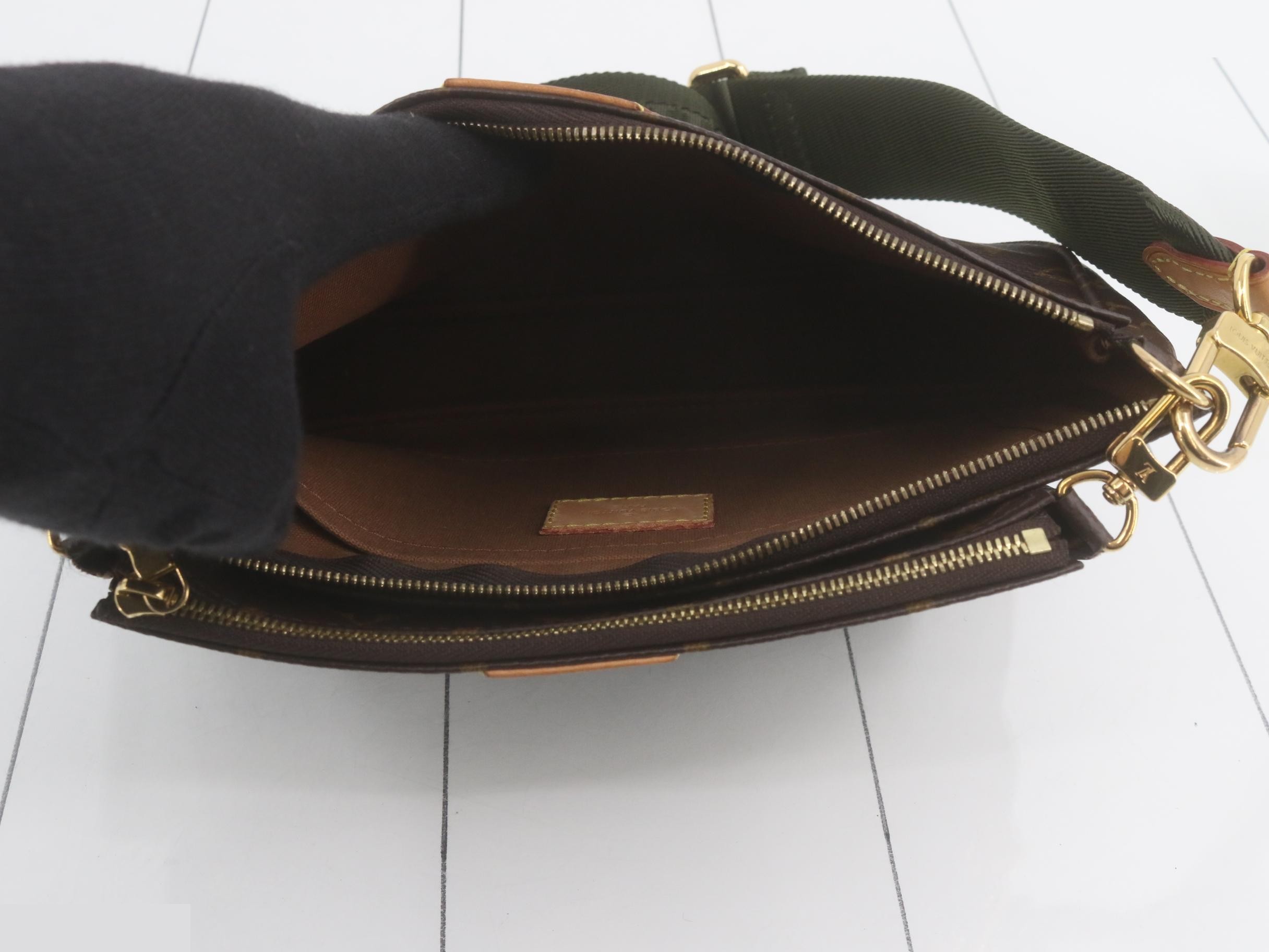 Monogram Multi Pochette Accessoires 2-Way Shoulder Bag — view 4