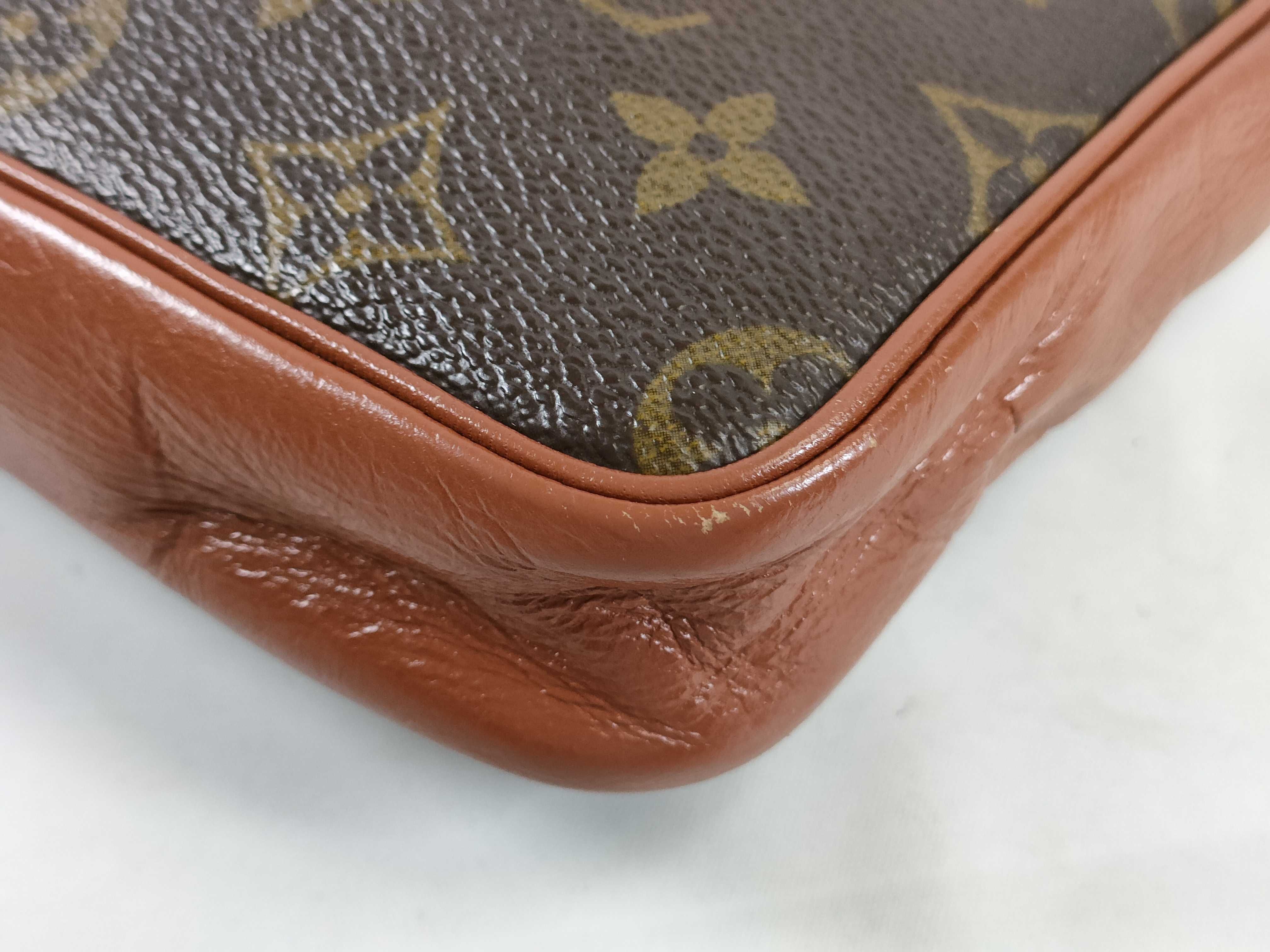 Monogram Louis Vuitton Monogram Shoulder Bag Saxophone Shoulder Bag — view 6