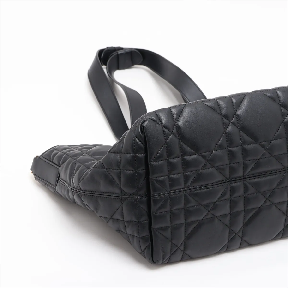 Macro Cannage Toujours Leather Handbag, Black — view 4