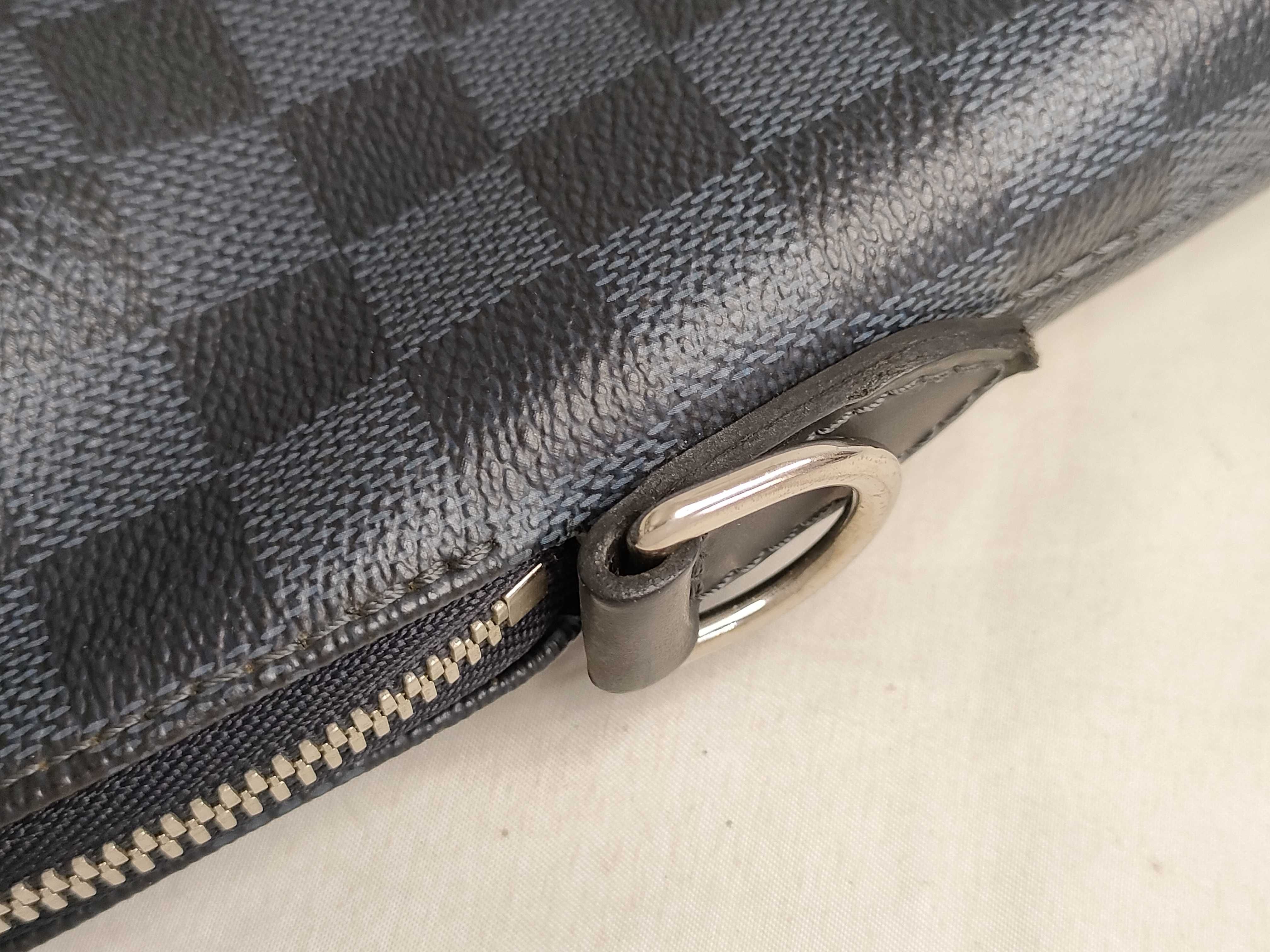 Damier Graphite Louis Vuitton Handbag — view 14