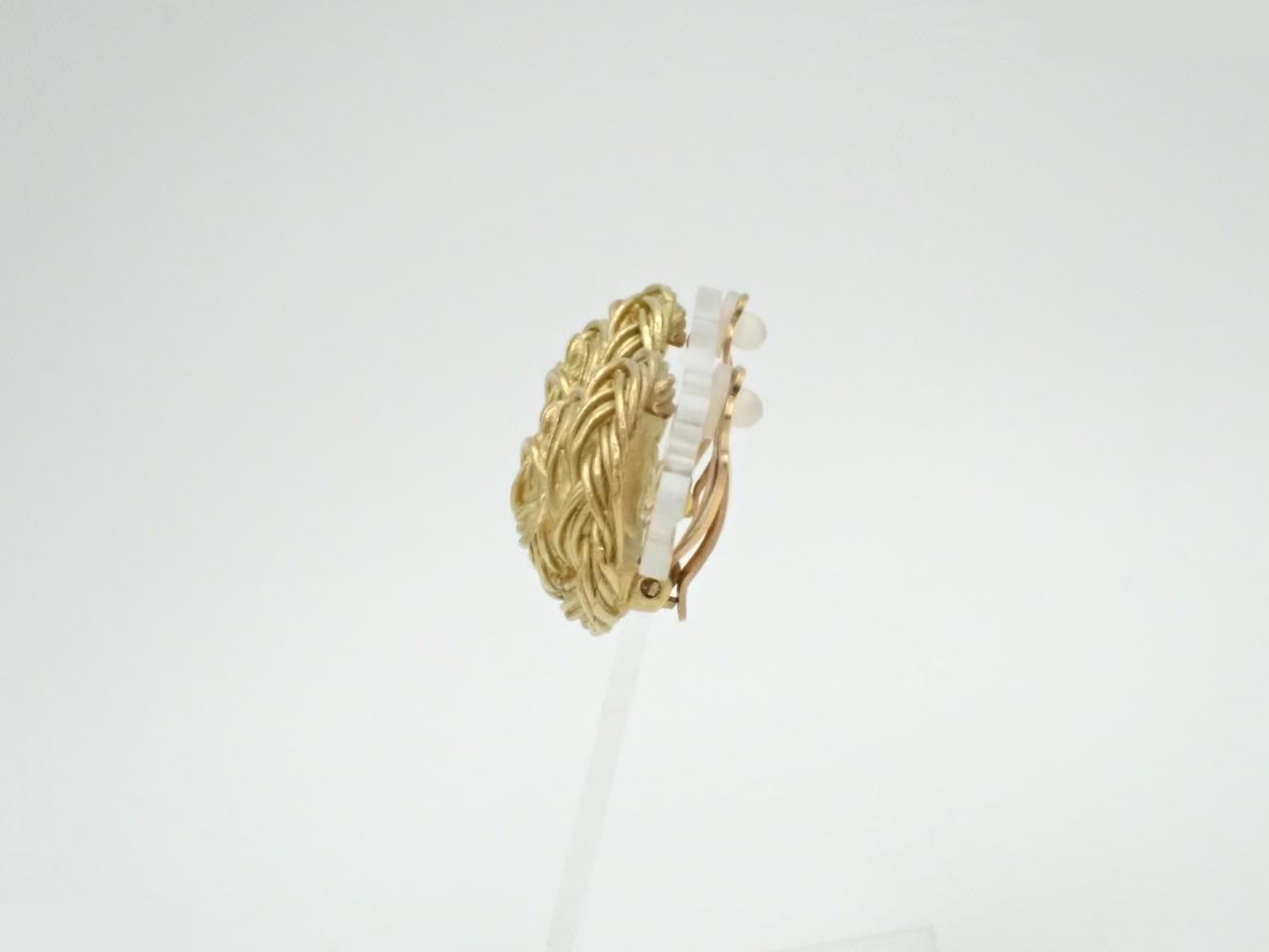 95P Earrings — view 3