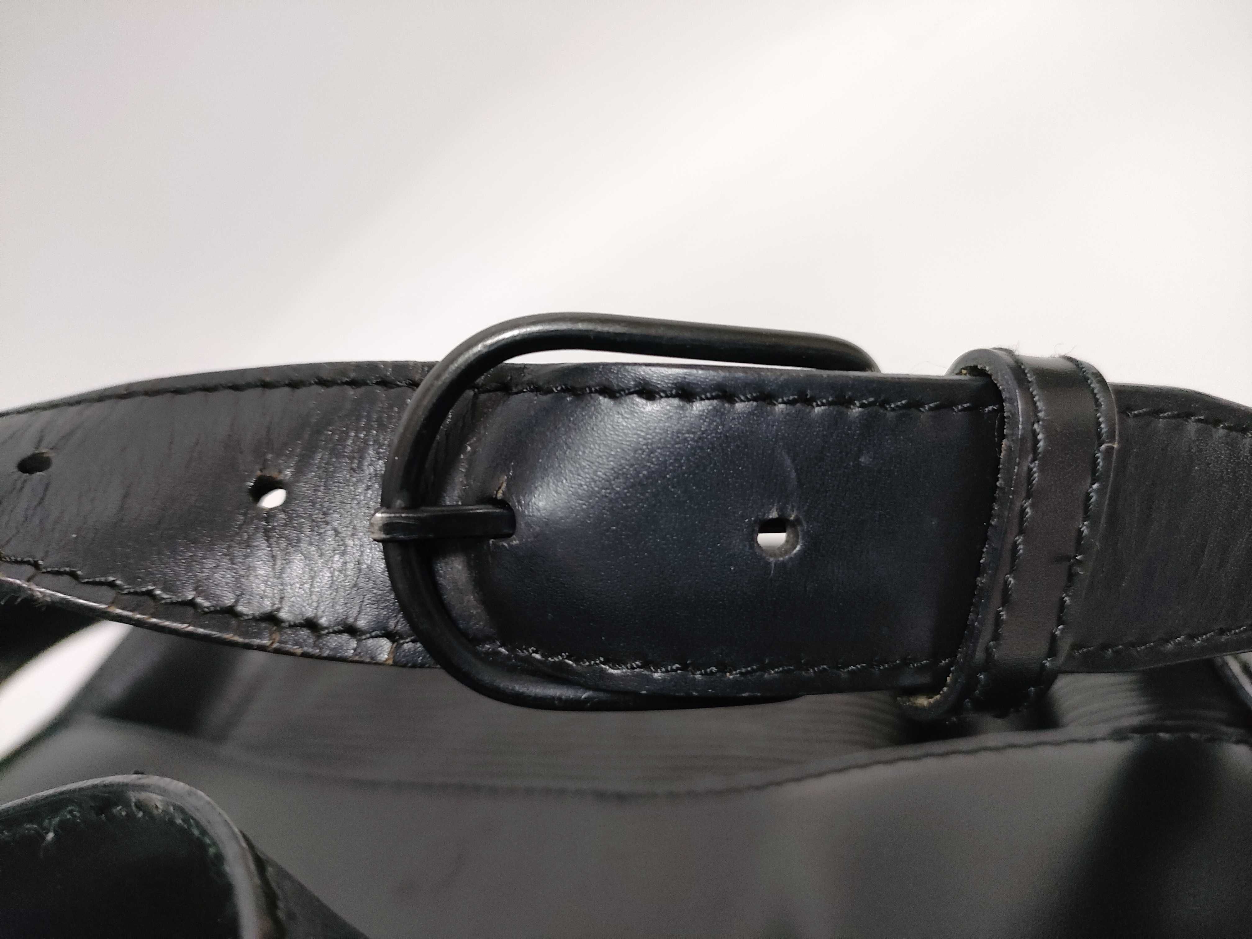 Epi Sac Depaule Epi Noir Shoulder Bag — view 14