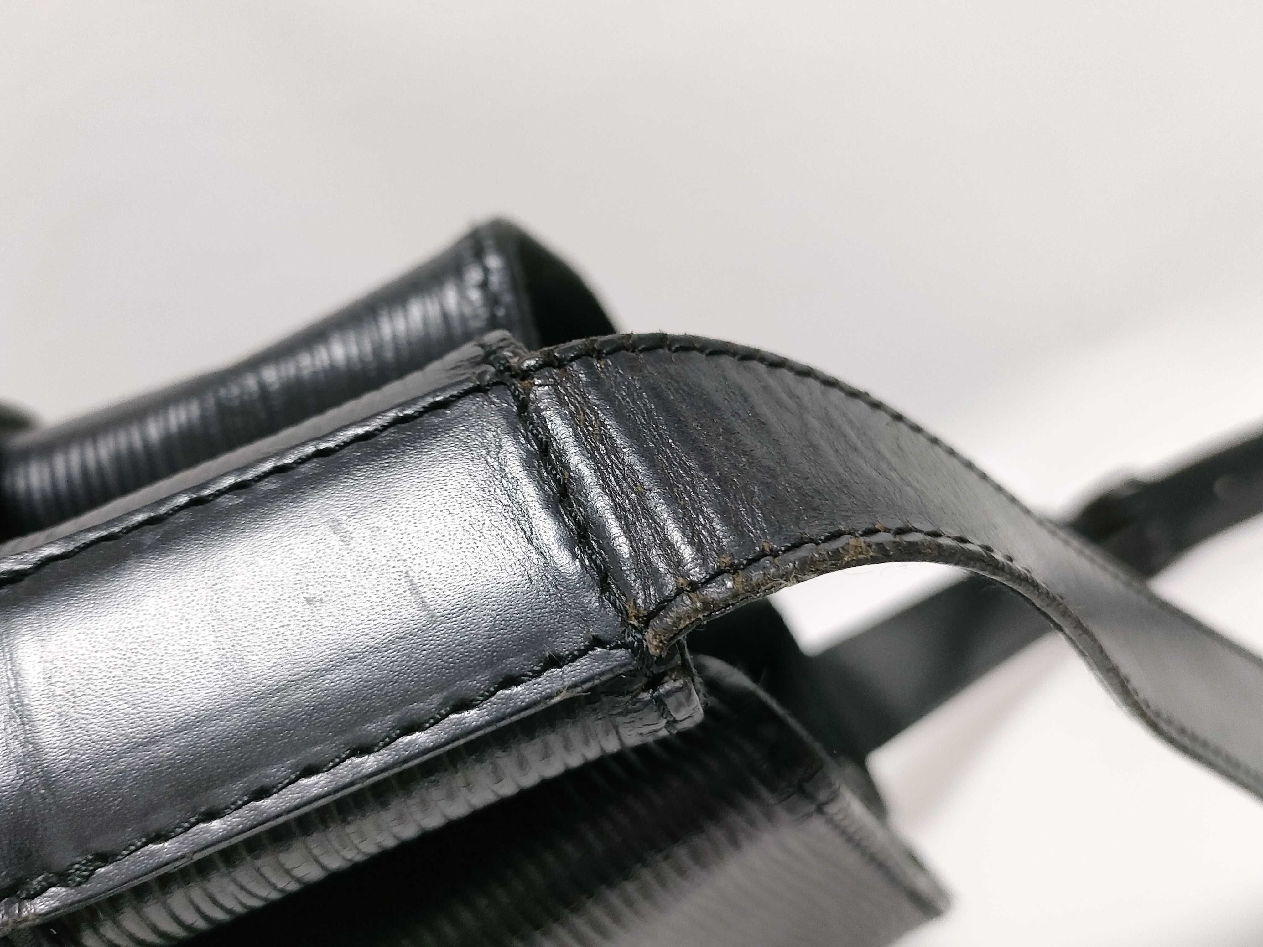 Epi Sac Depaule Epi Noir Shoulder Bag — view 5