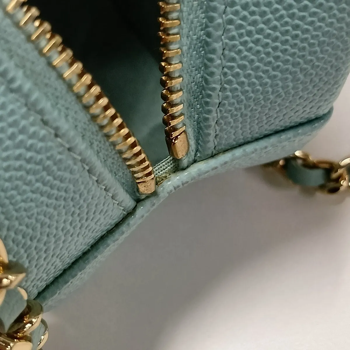 CC Filigree Caviar Skin Chain Shoulder Bag, Round, Blue, Gold Hardware, 29147412, Serial Number 29 — view 13