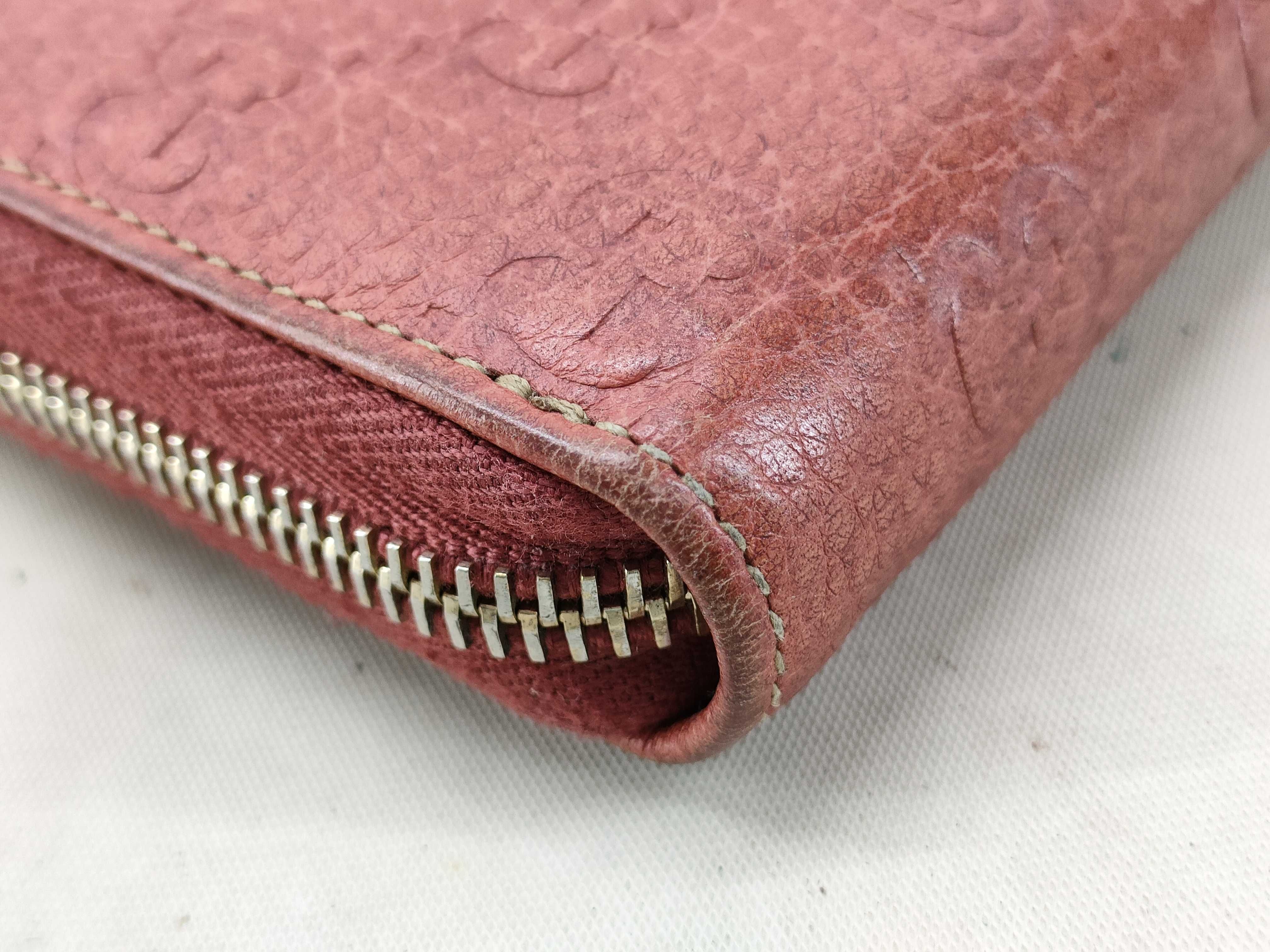 wallet — view 3