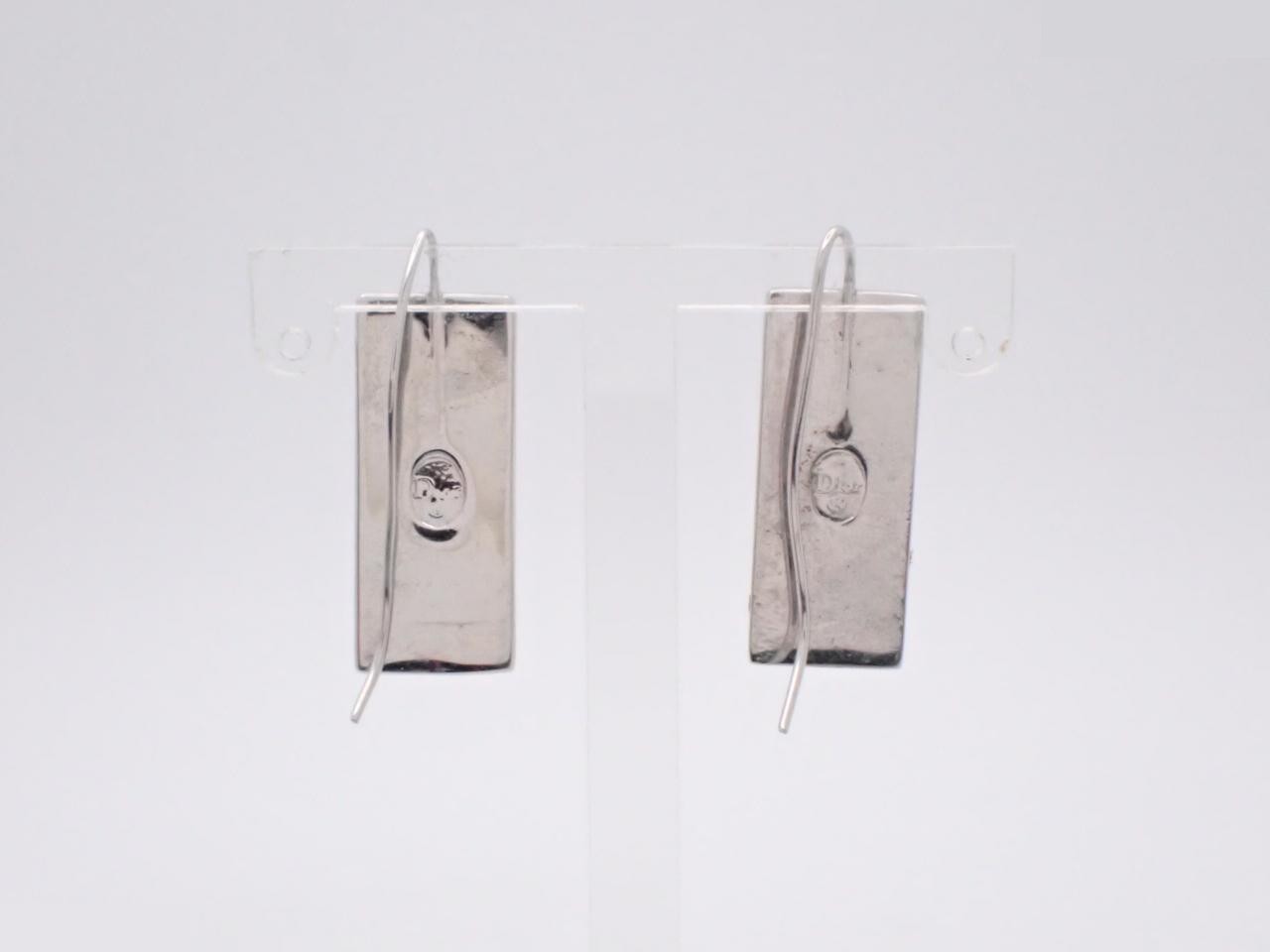 Trotter (precious metal) earrings — view 2