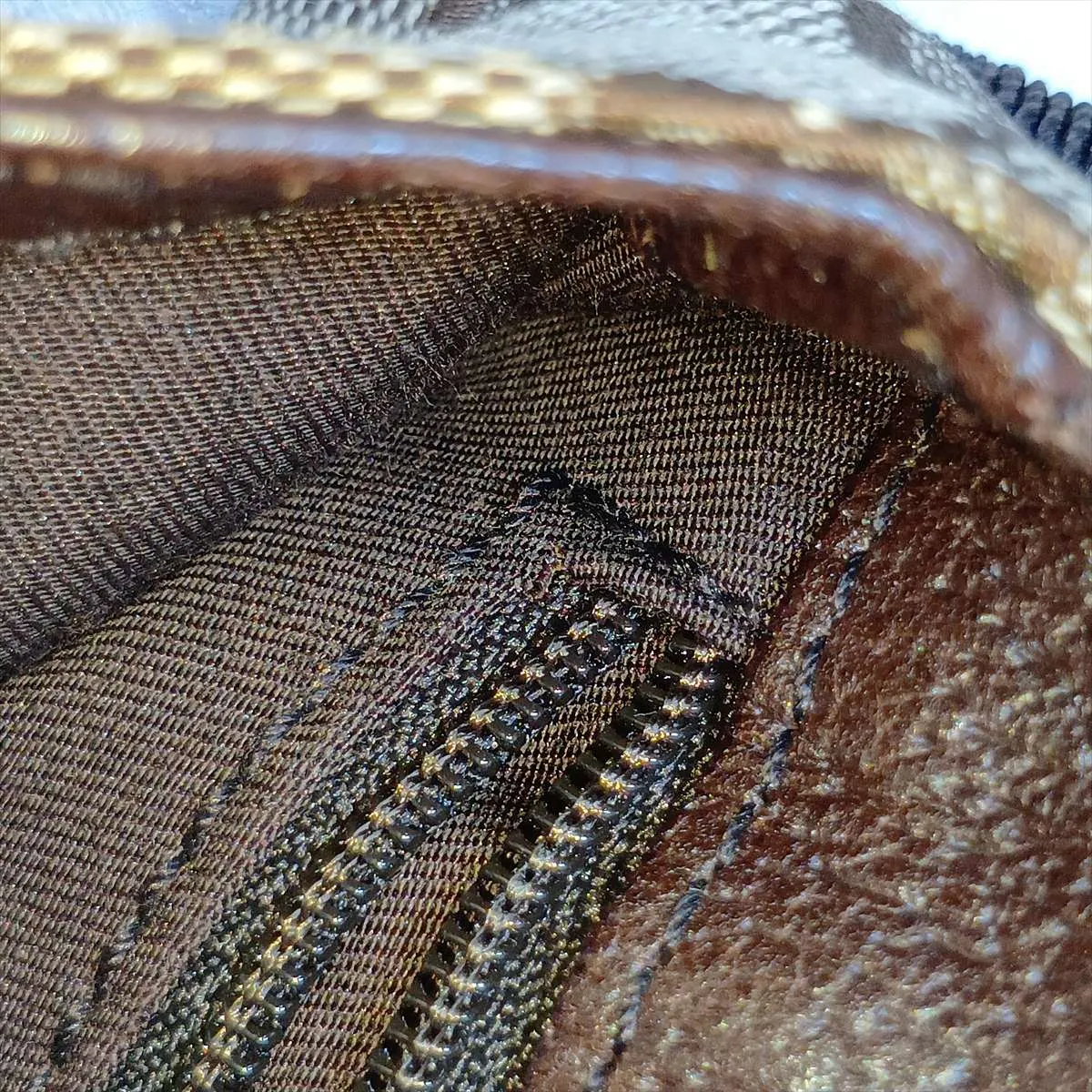 GG Canvas x Leather Waist Pouch Beige x Brown — view 11