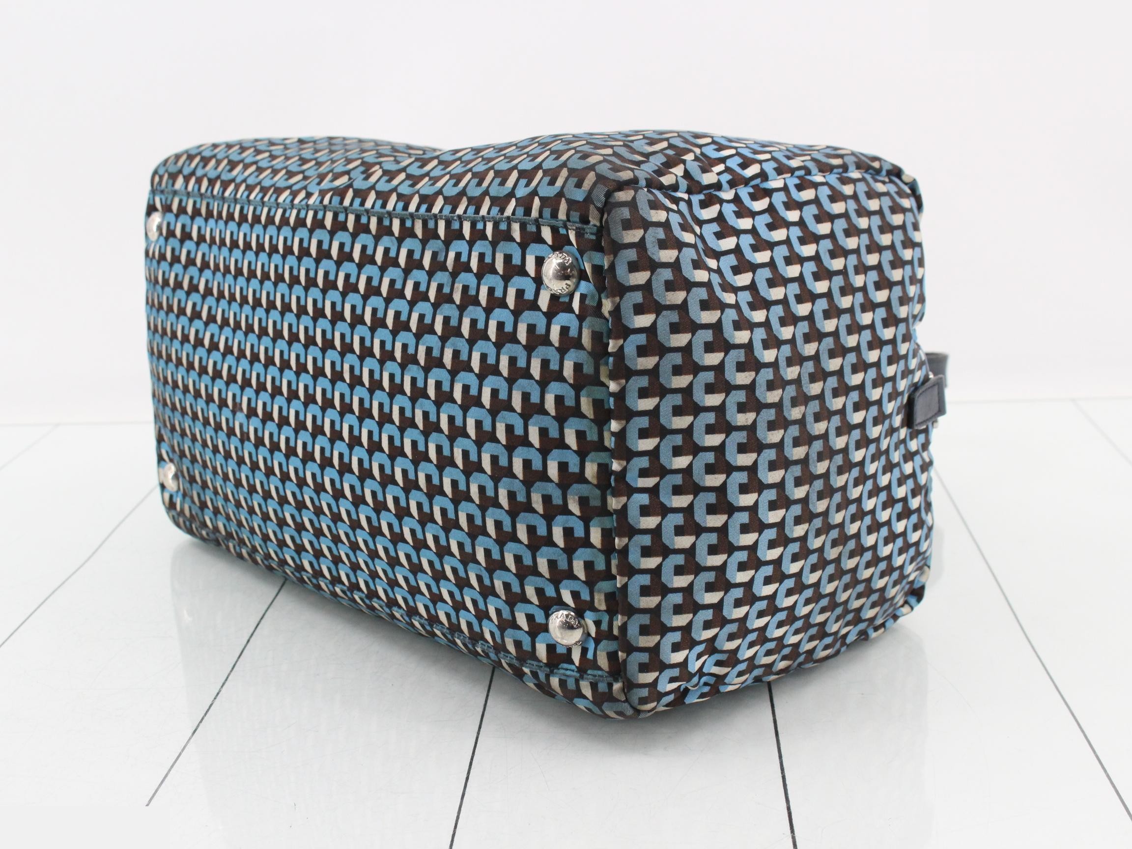 All-over print handbag — view 6