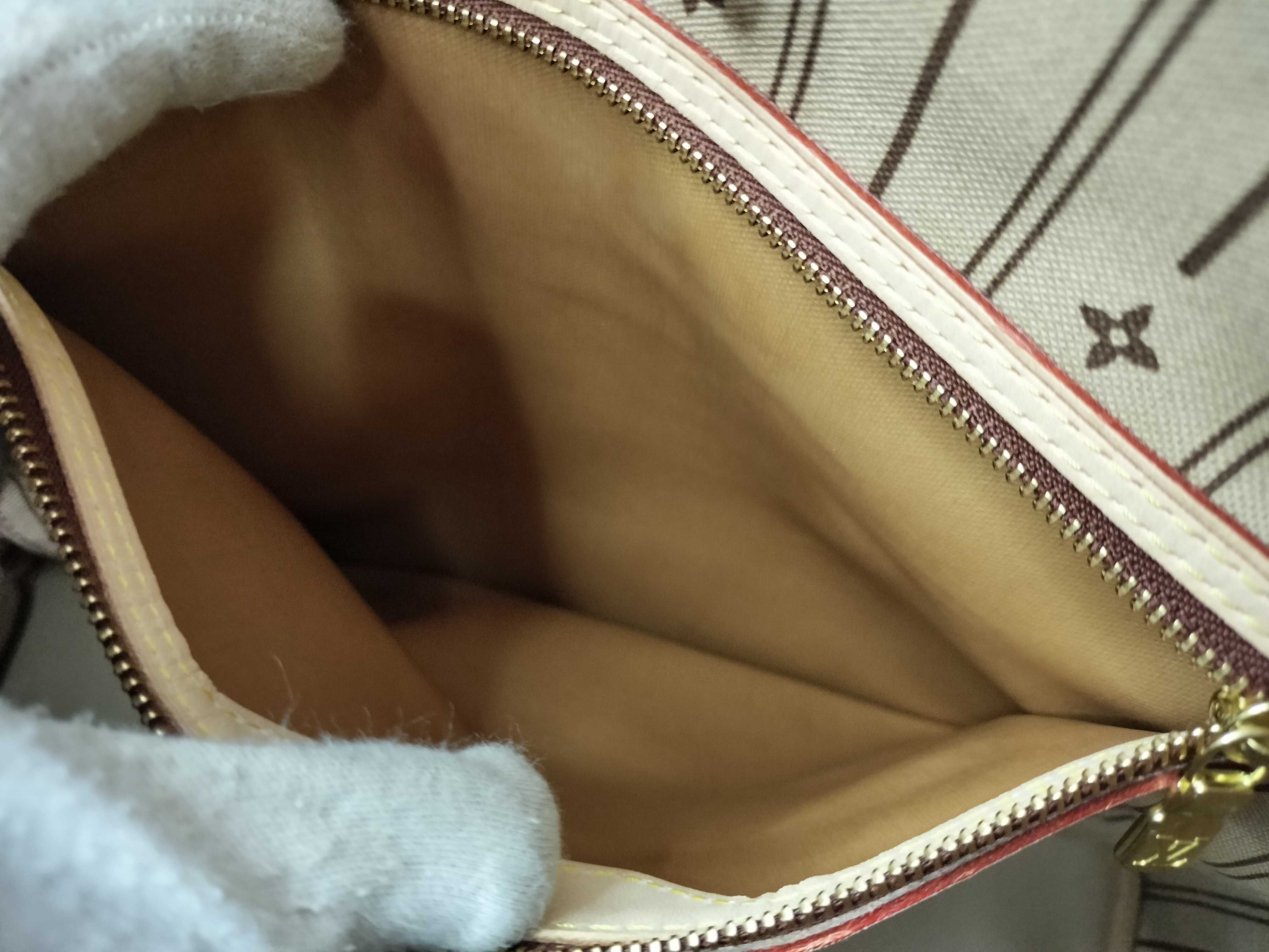 Monogram M40995 Monogram Neverfull MM Tote Bag with Box and Dust Bag — view 15