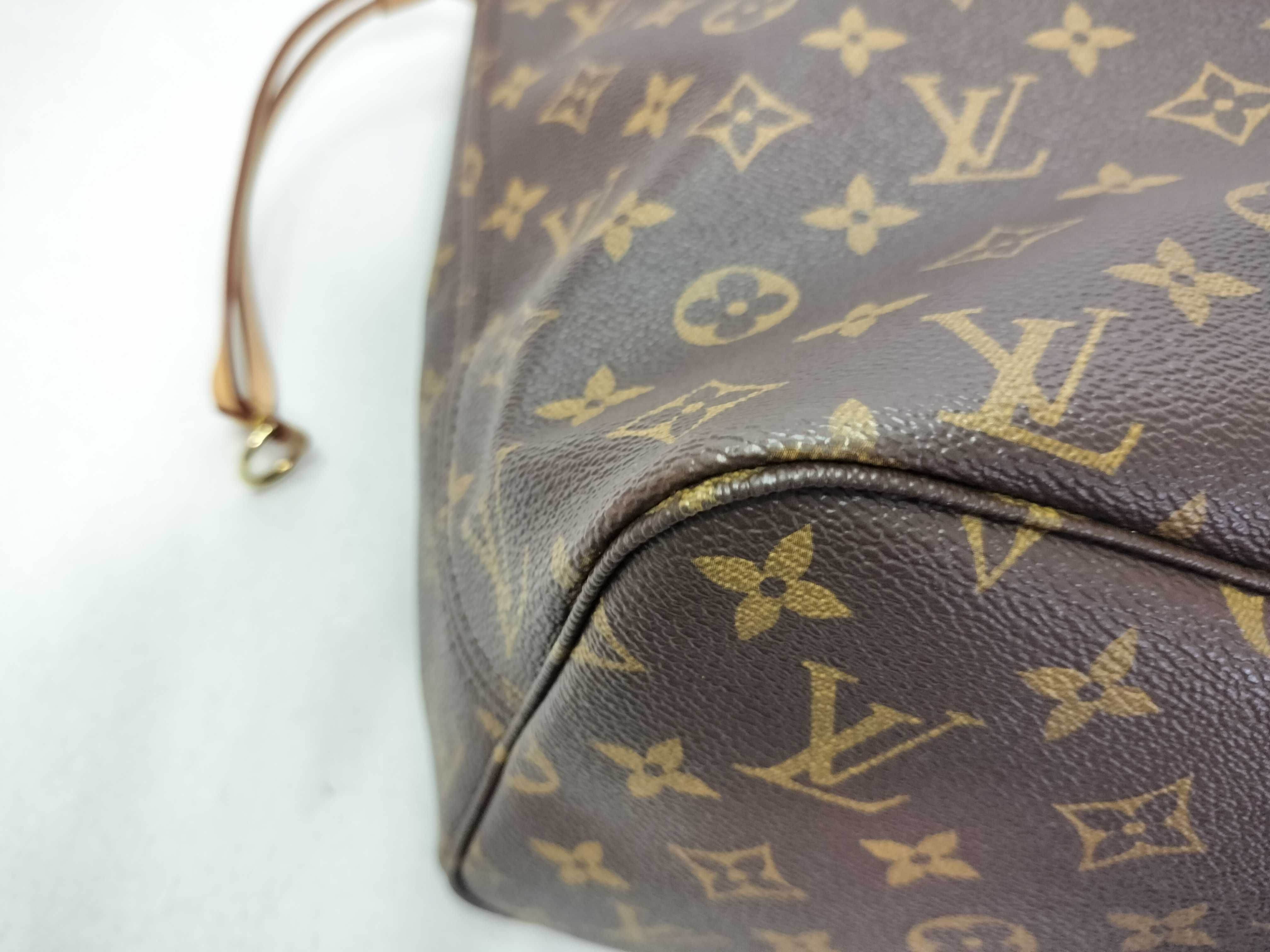 Monogram M40995 Monogram Neverfull MM Tote Bag with Box and Dust Bag — view 10