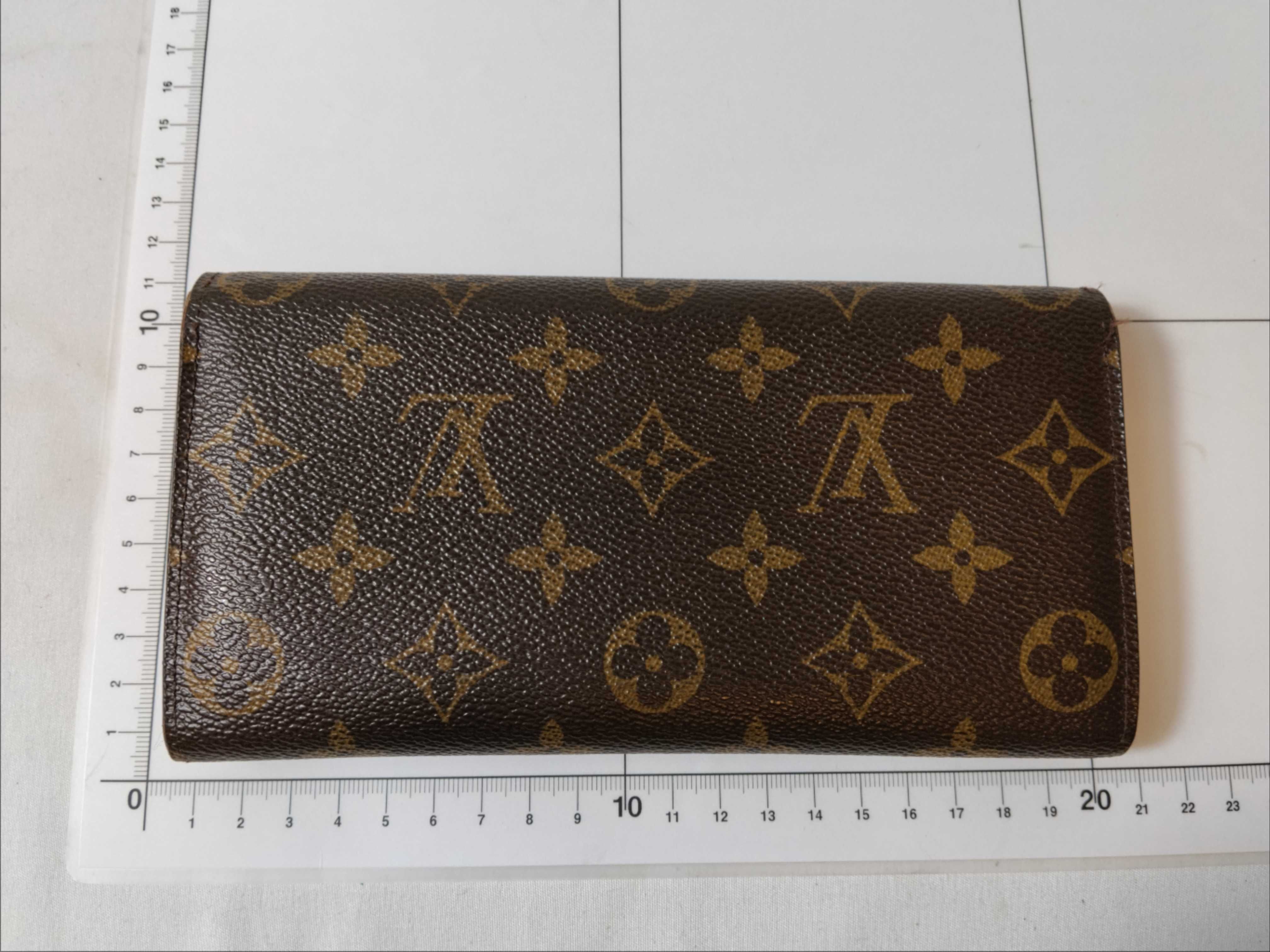 Monogram Portefeuille Sarah Wallet — view 2