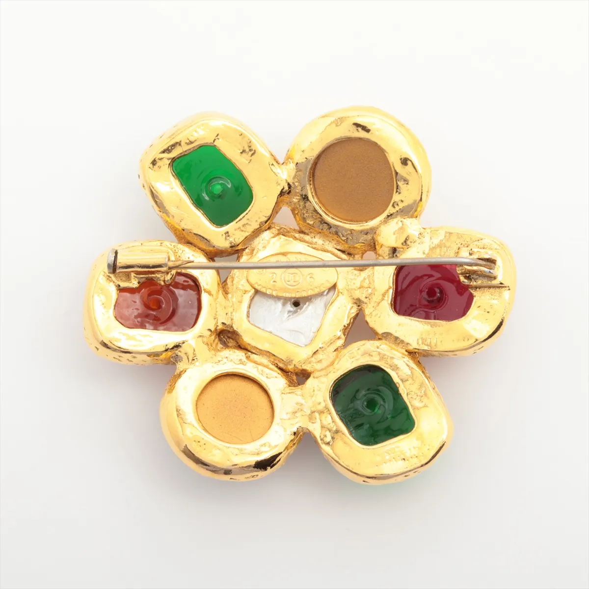26 Brooch GP Gold — view 2