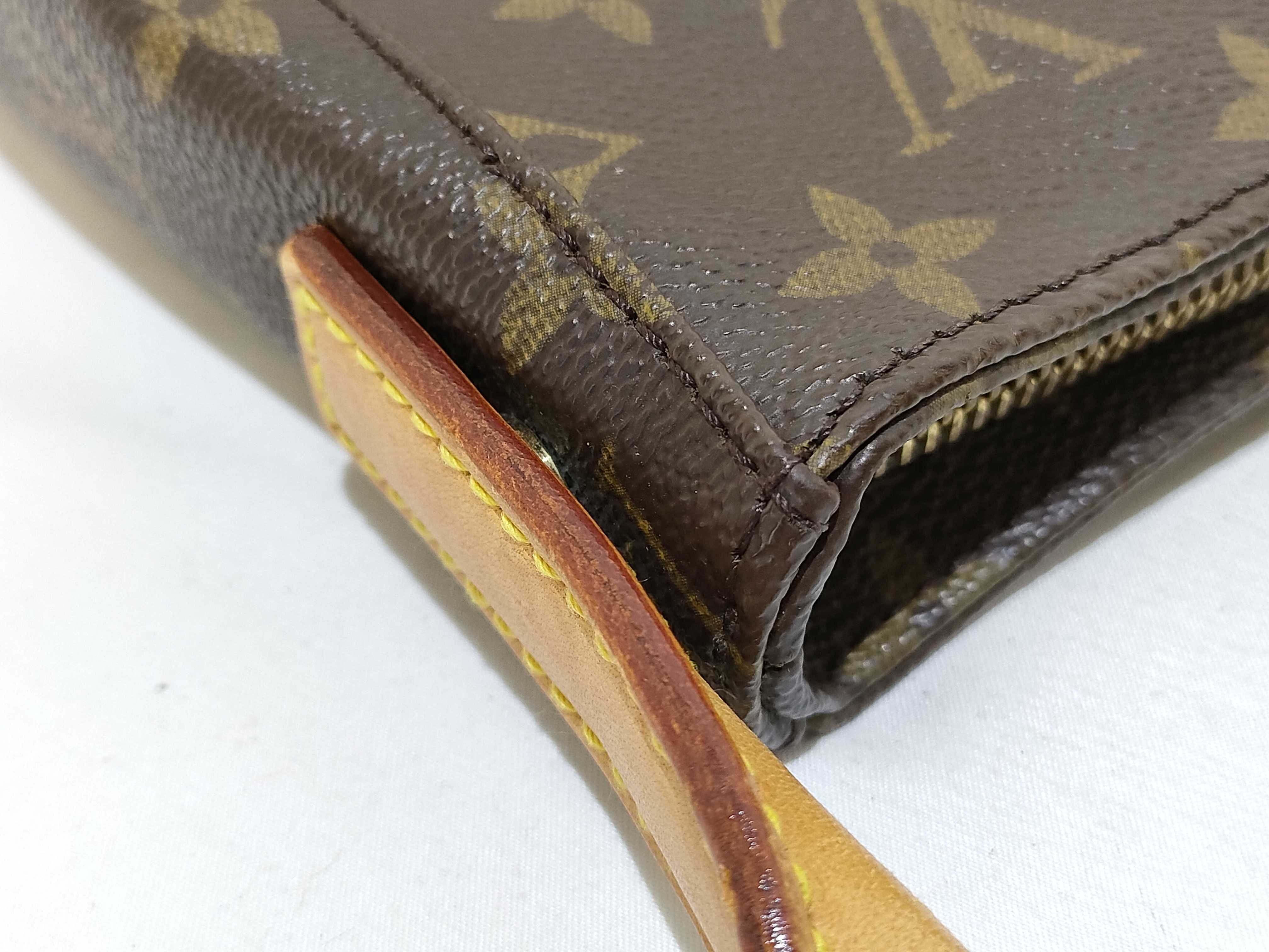 Monogram LV Looping Shoulder Bag — view 5