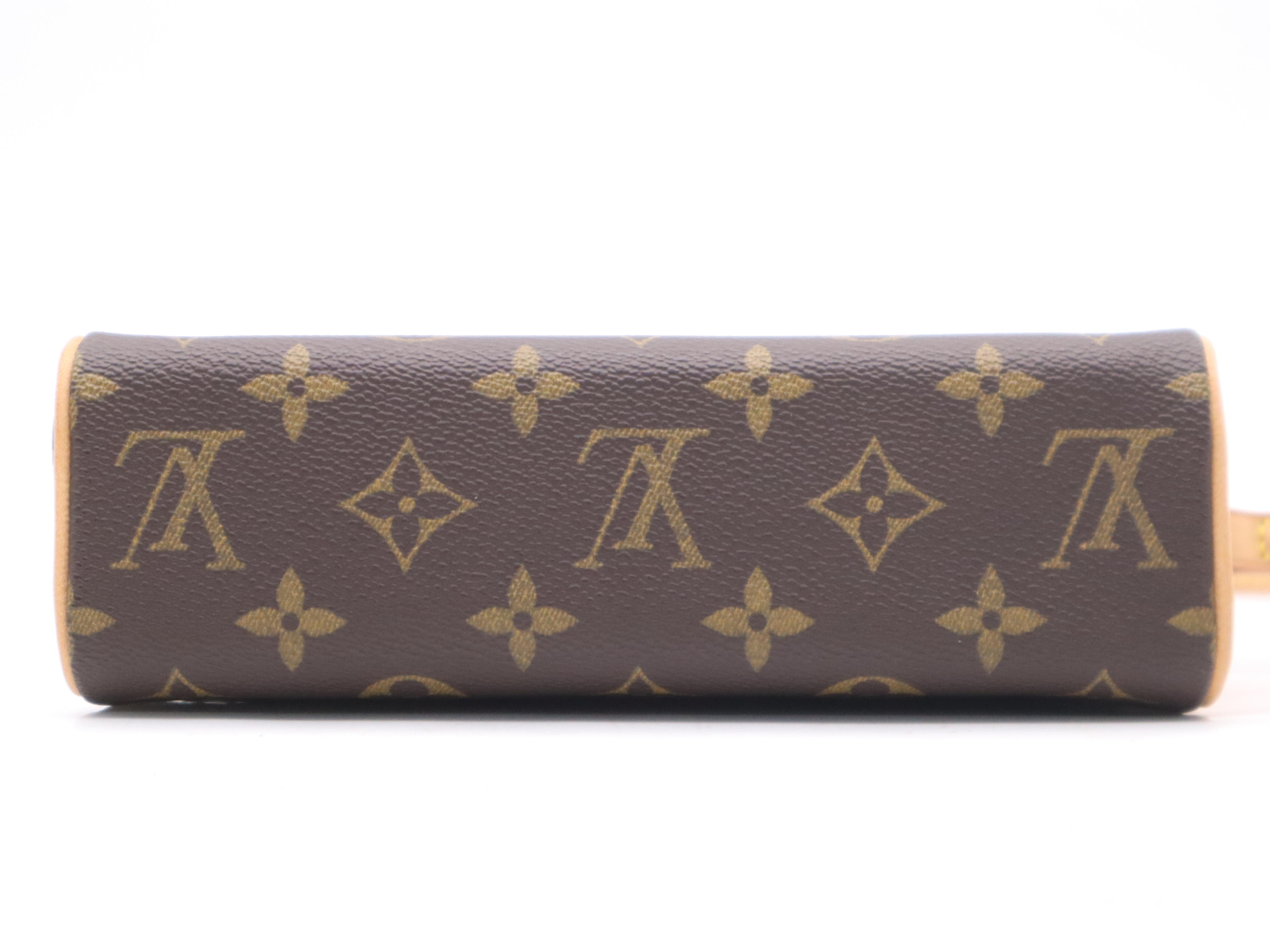 M51900 Monogram Recital Handbag — view 4