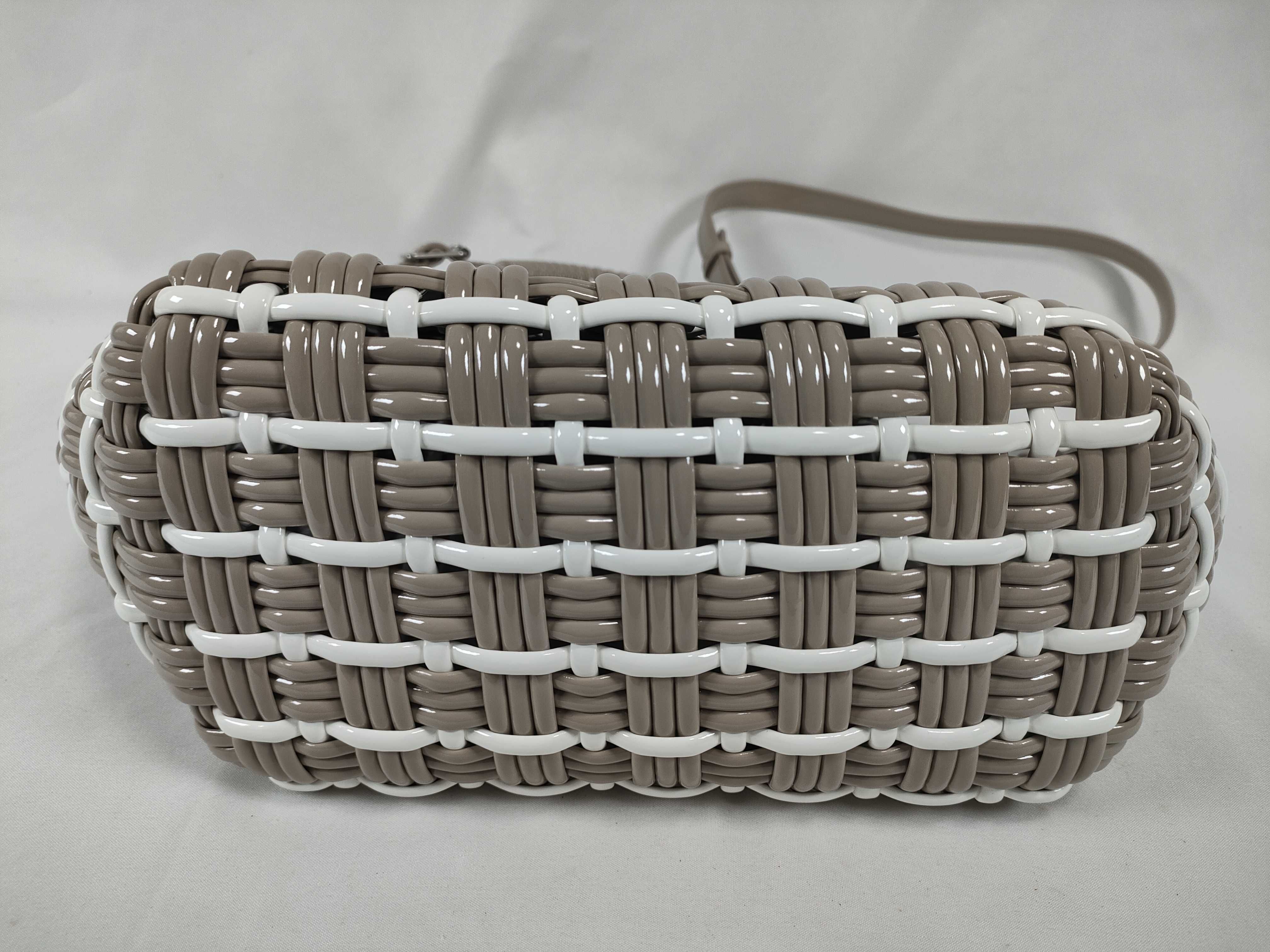 FR- Bistro basket bag XS Patent Leather 2-Way Handbag Beige White 67 Handbag — view 8