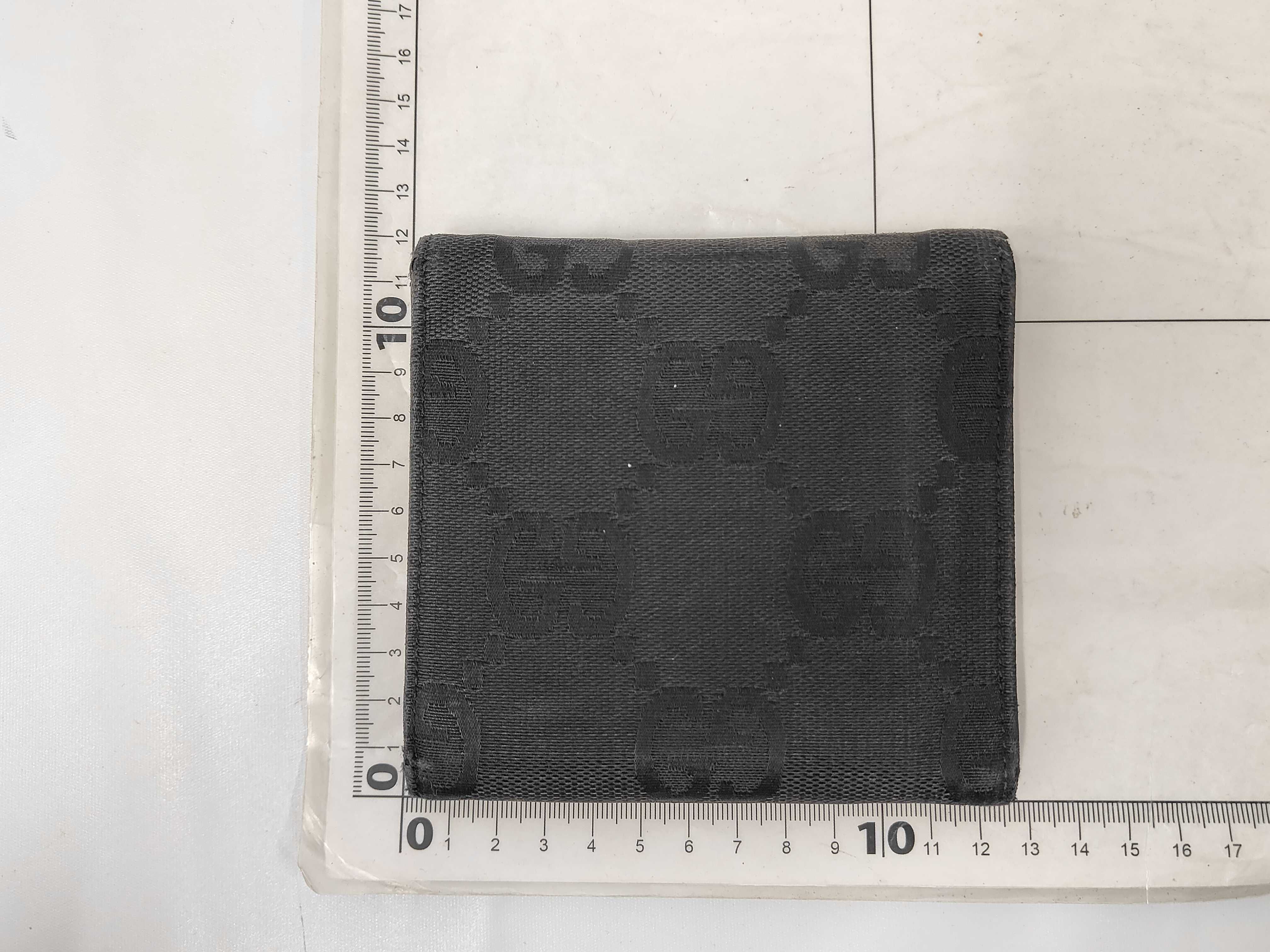 GG Canvas Leather Folding Wallet — view 2