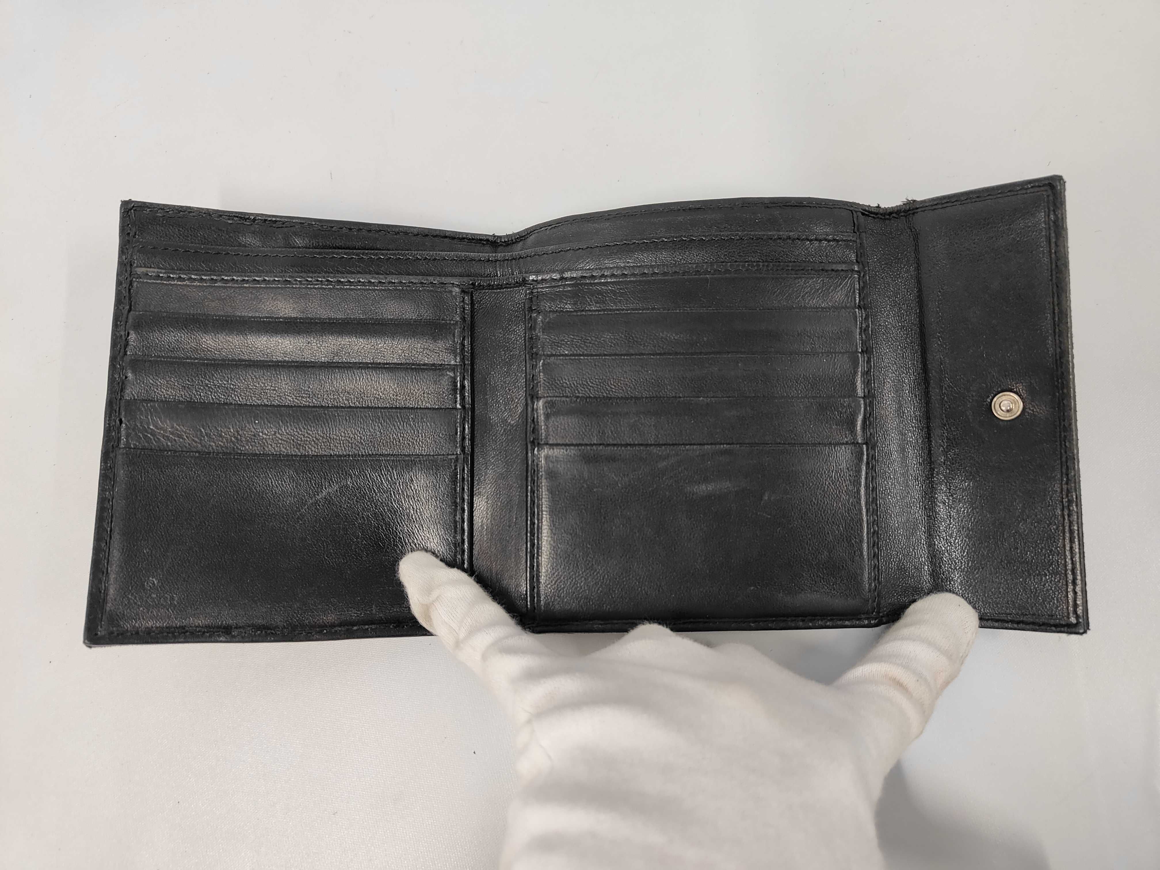 GG Canvas Leather Folding Wallet — view 7