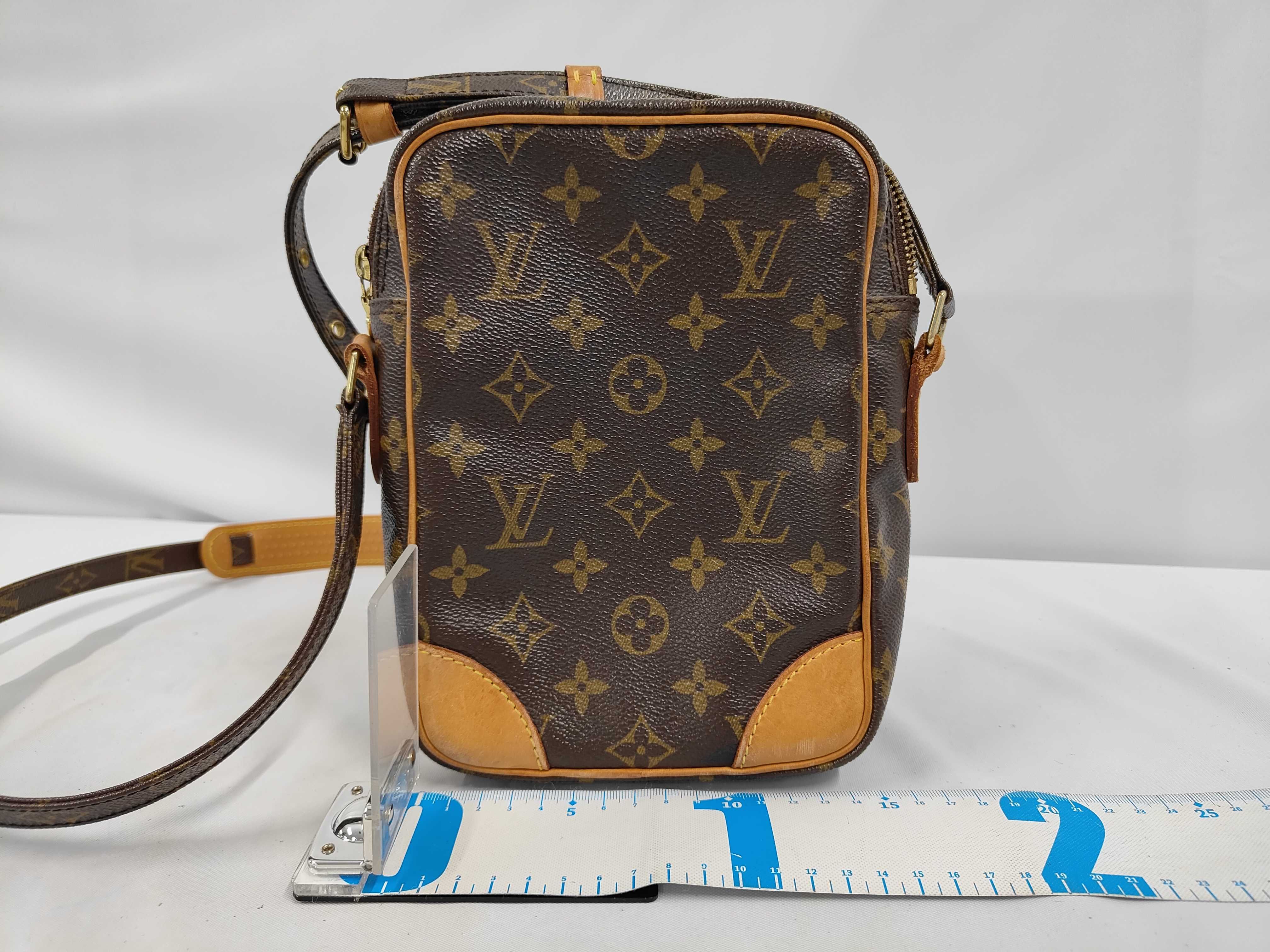 M45236 Monogram Amazon Shoulder Bag — view 2