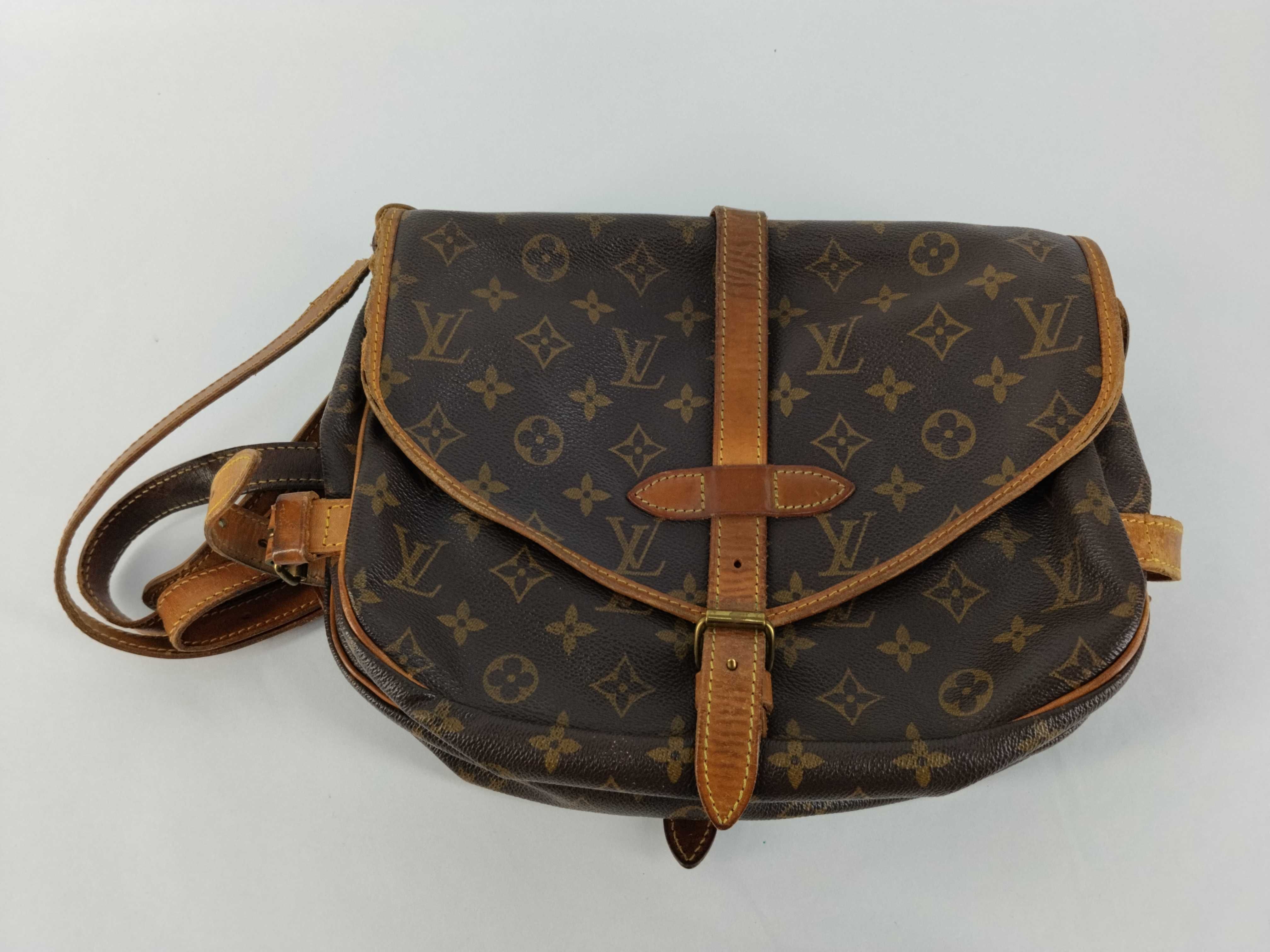 Monogram Saumur 30 M42256 Shoulder Bag